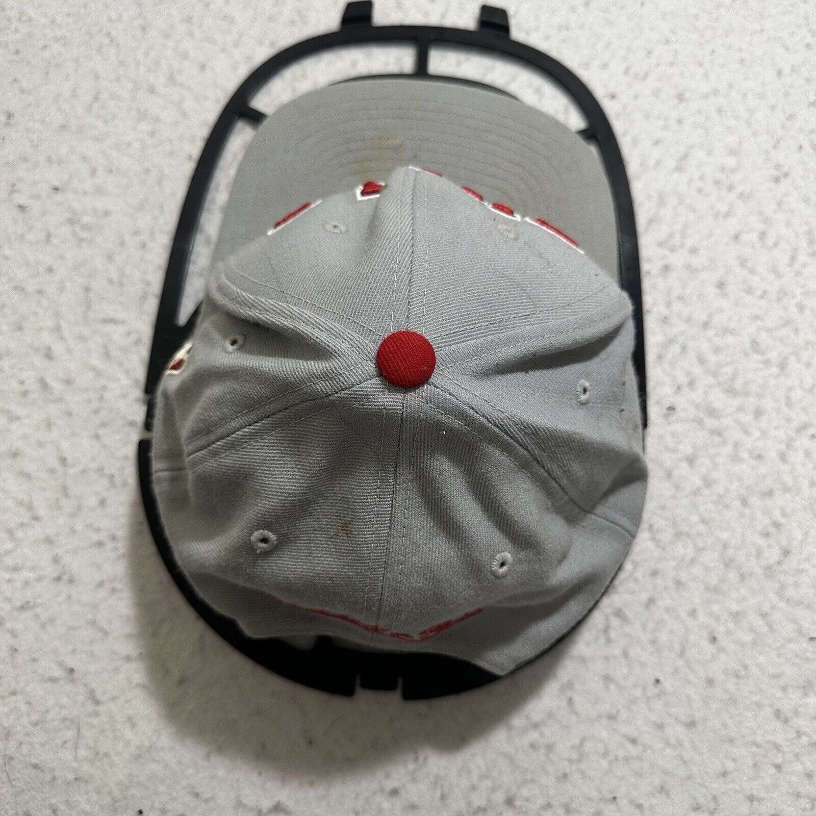 Mitchell & Ness Mitchell & Ness Chicago Bulls Hat Baseball Cap Gray Red Wool Size ONE SIZE - 6 Thumbnail