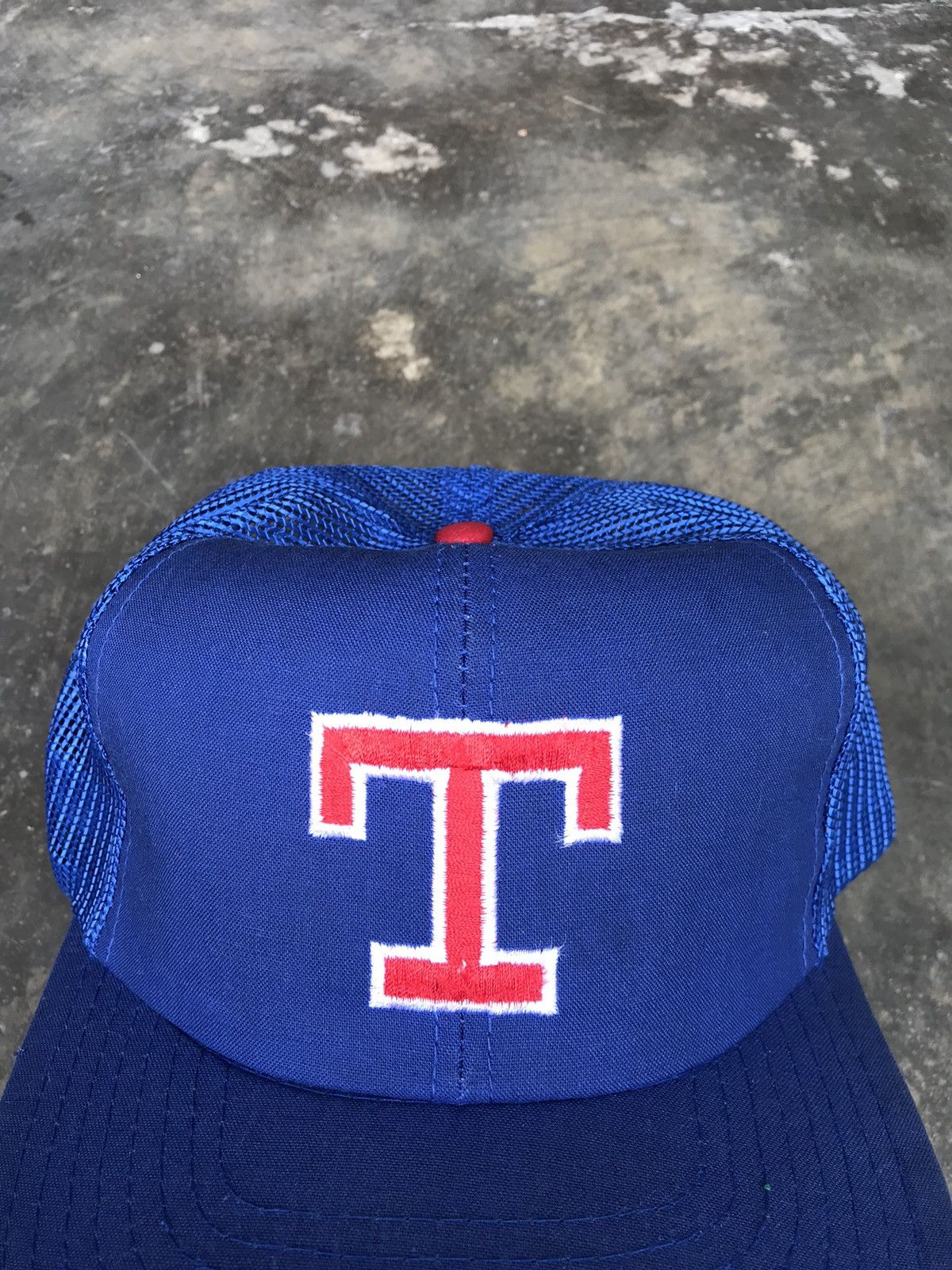 MLB Vintage Texas Ranger Twins MLB Baseball Trucker Hat Size ONE SIZE - 2 Thumbnail