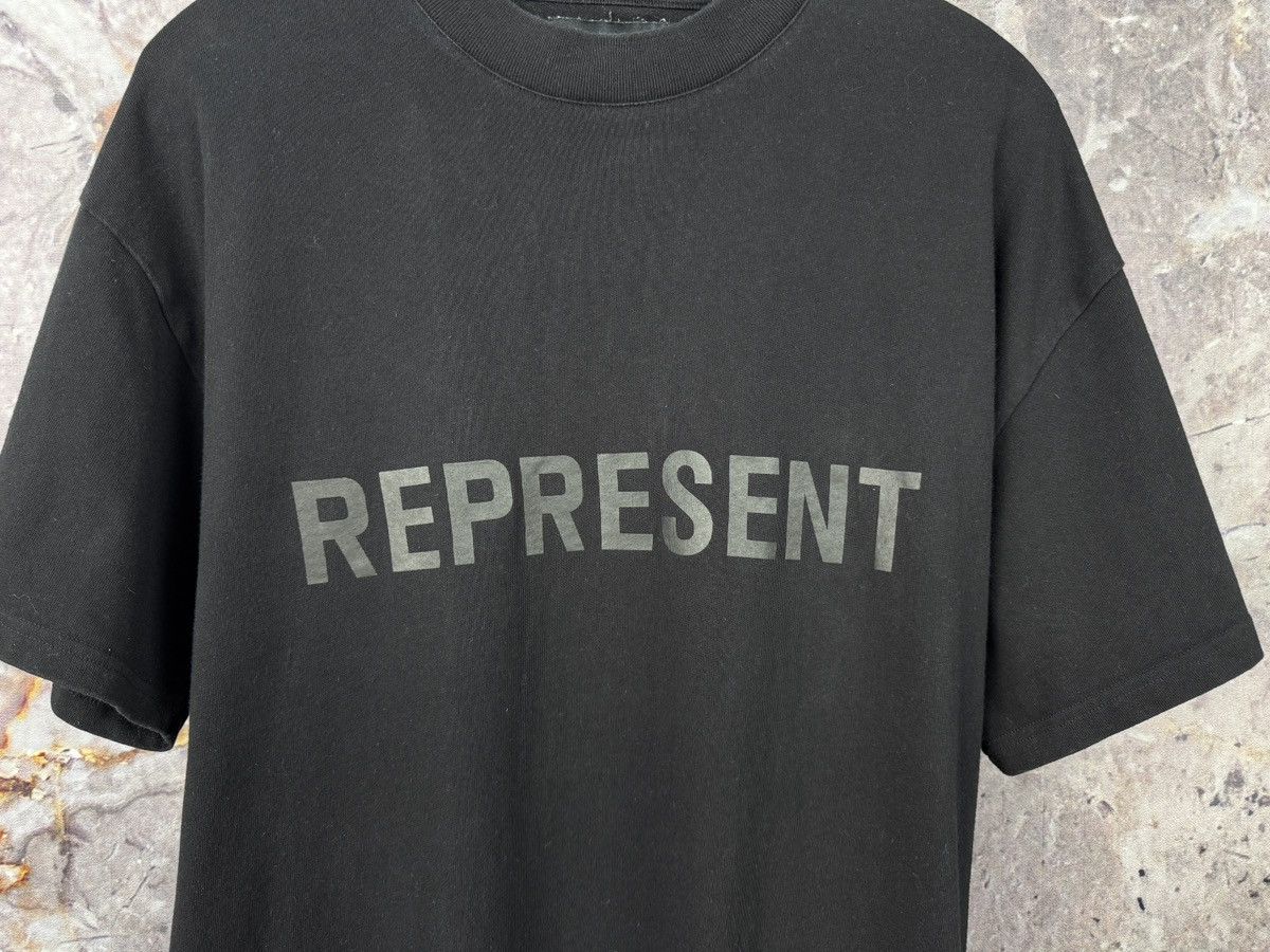 Represent Clo. Men’s Represent Clo. T-Shirt Oversize Big Logo Size Medium Size US M / EU 48-50 / 2 - 5 Thumbnail