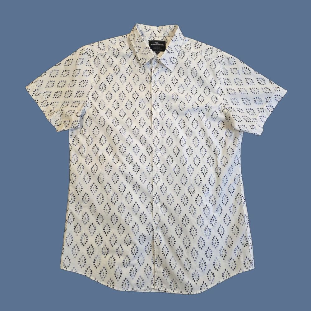 Rodd & Gunn Rodd & Gunn Penguin Place Sport Fit Short Sleeve Button Up Pigeon Print Mens L White Cotton Shirt Size US 33 - 1 Thumbnail