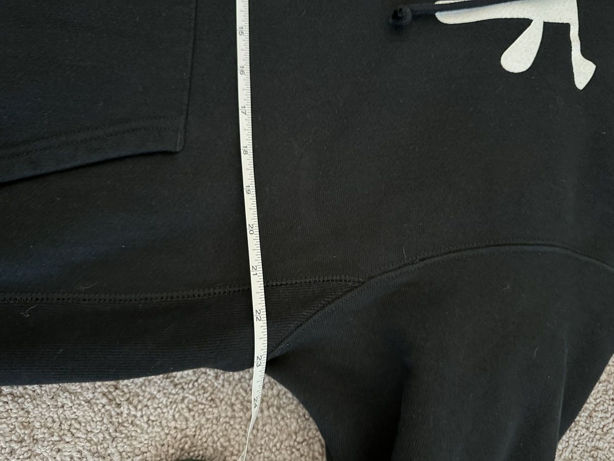 Champion × Emotionally Unavailable Emotional Unavailable x Champion Heart Hoodie Size US L / EU 52-54 / 3 - 6 Thumbnail