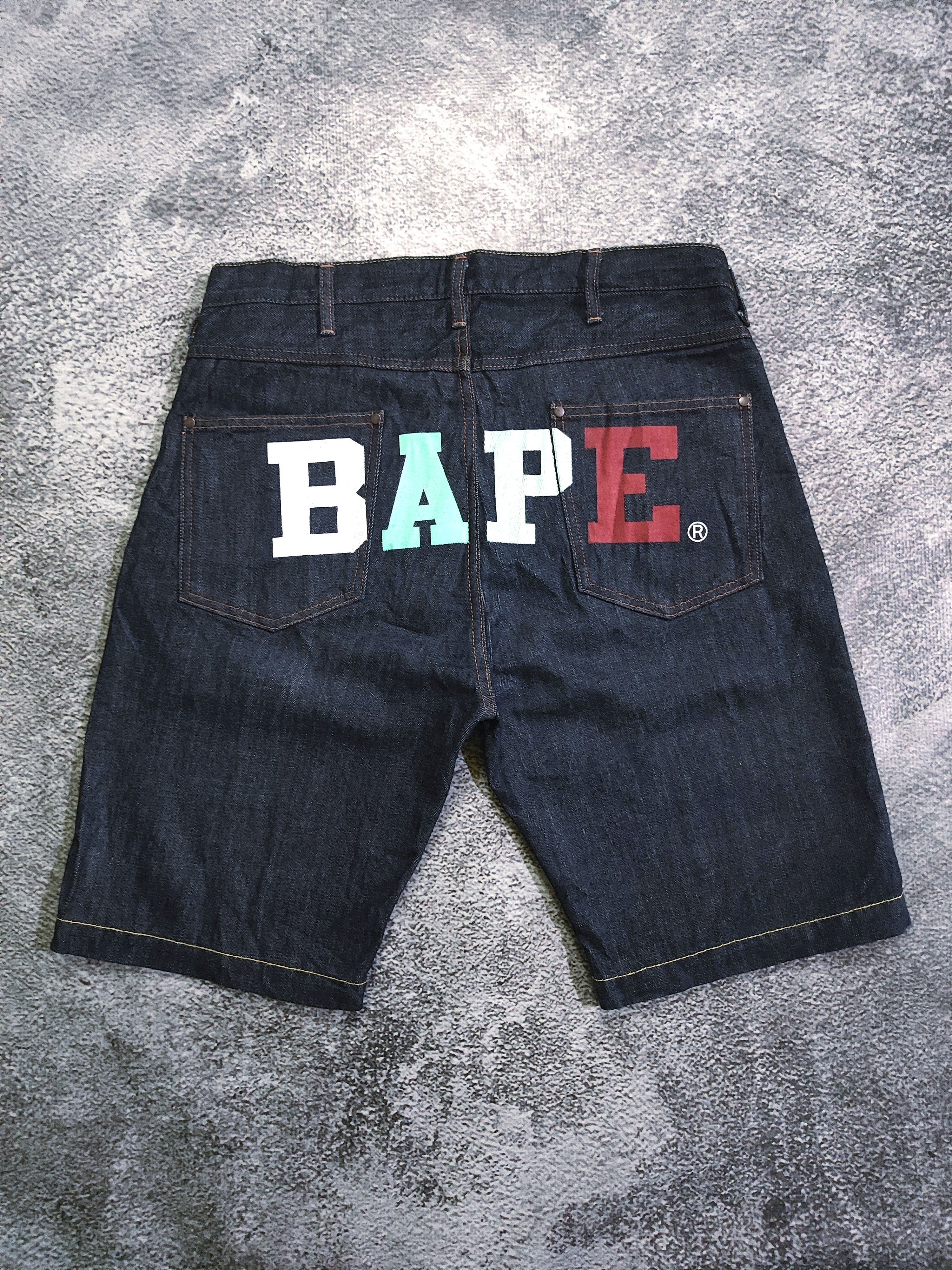 Bape Bape Logo Denim Shorts Size US 32 / EU 48 - 1 Thumbnail
