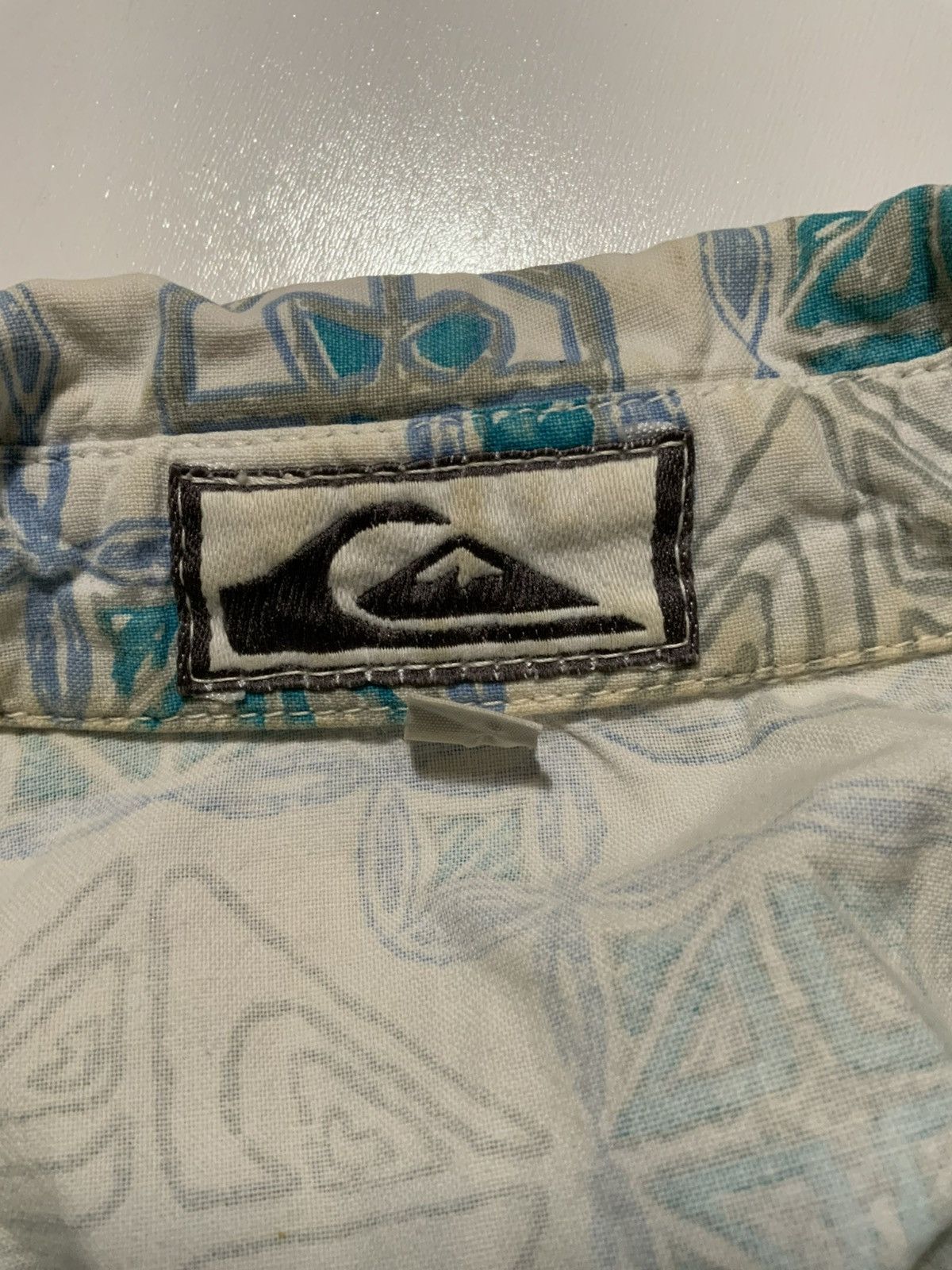 Quiksilver × Vintage VTG 80s 90s Quiksilver Geometric Tribal Surf Hawaiian Shirt Size US XL / EU 56 / 4 - 4 Thumbnail