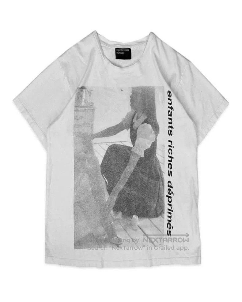 Enfants Riches Deprimes Girl Eating Graphic Short Sleeve T-Shirt- Size US L / EU 52-54 / 3 - 2 Thumbnail