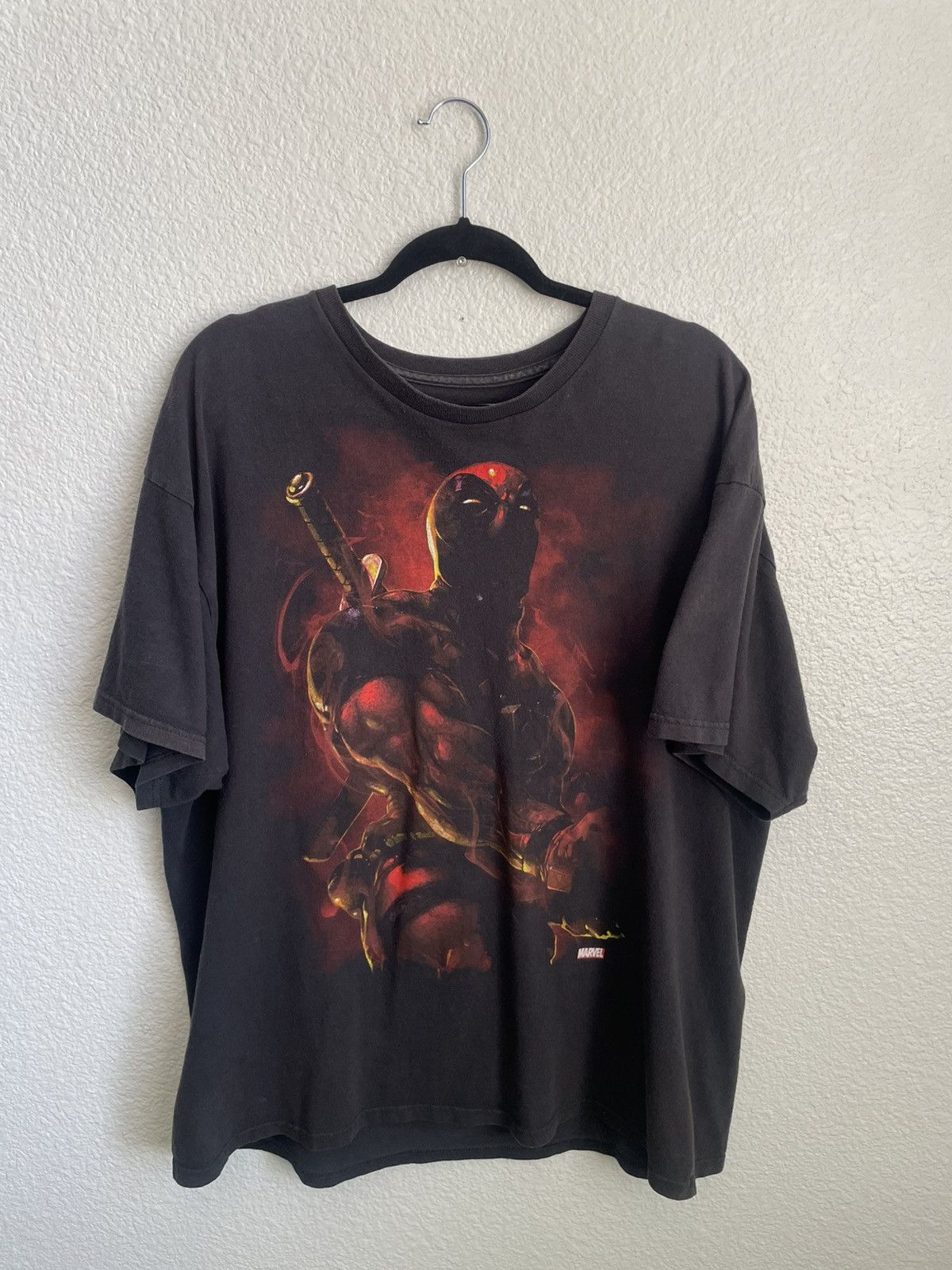 Marvel Comics 2013 Marvel Deadpool Graphic T Shirt Size 2XL Size US XXL / EU 58 / 5 - 1 Thumbnail