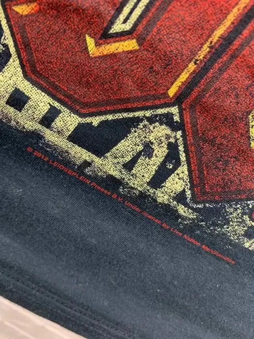 AC/DC AC/DC T-shirt back and black size S black vintage rock Size US S / EU 44-46 / 1 - 2 Thumbnail