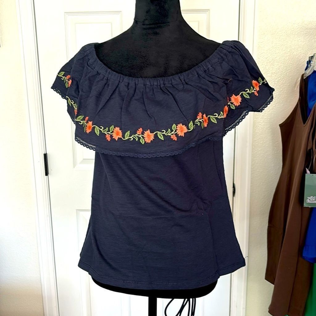 Miss Me Miss me off the shoulder embroidered top Size S / US 4 / IT 40 - 1 Thumbnail