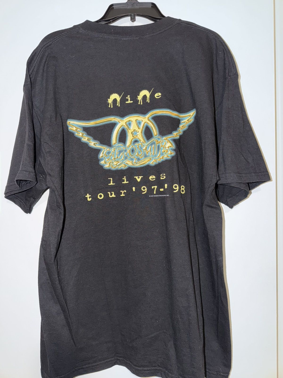 Vintage 1997 Aerosmith Nine Lives Tour T-Shirt Size XL