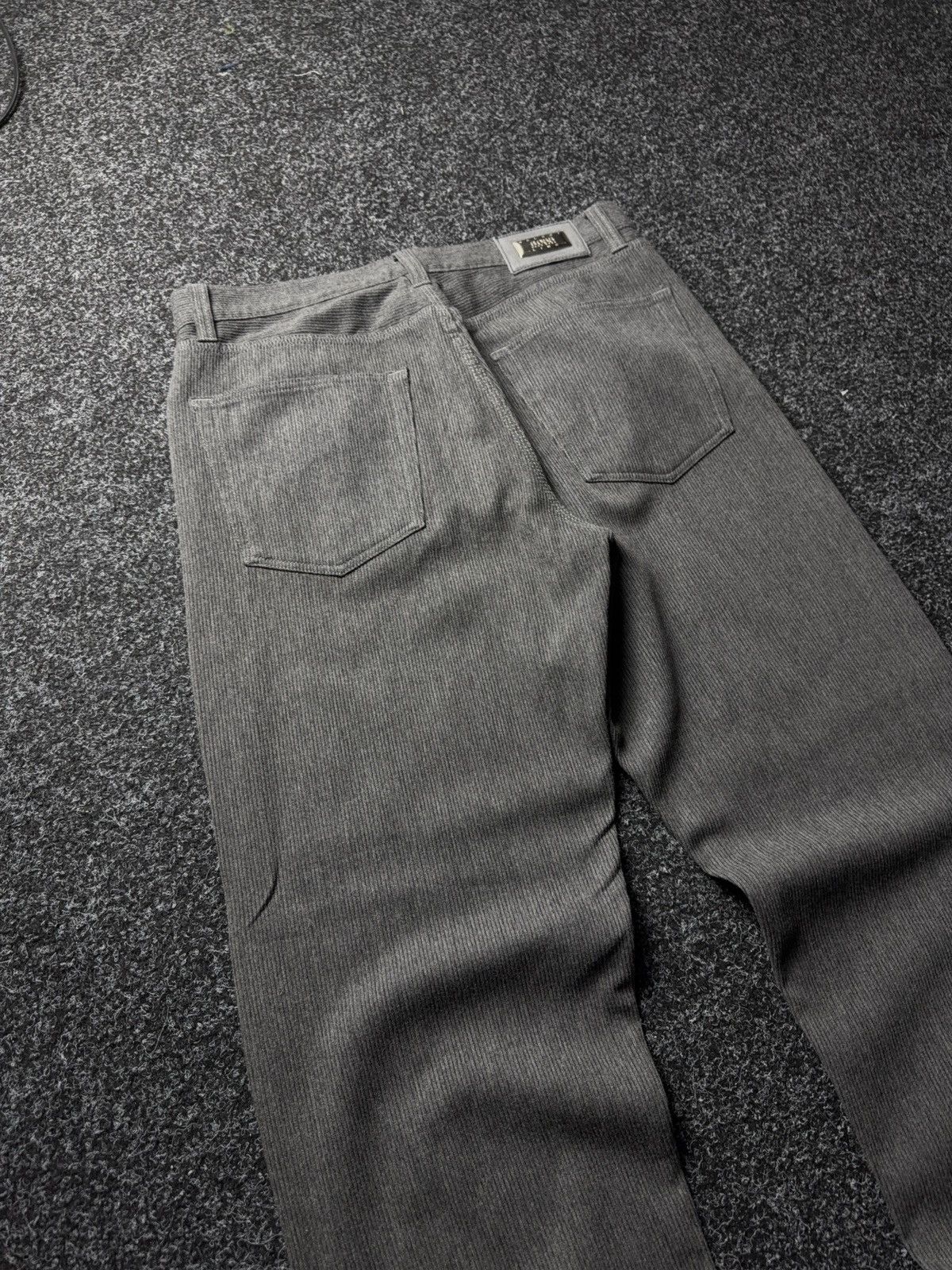 Hugo Boss Vintage 90s Hugo Boss Albama Select Line Corduroy pants Size US 34 / EU 50 - 14 Thumbnail