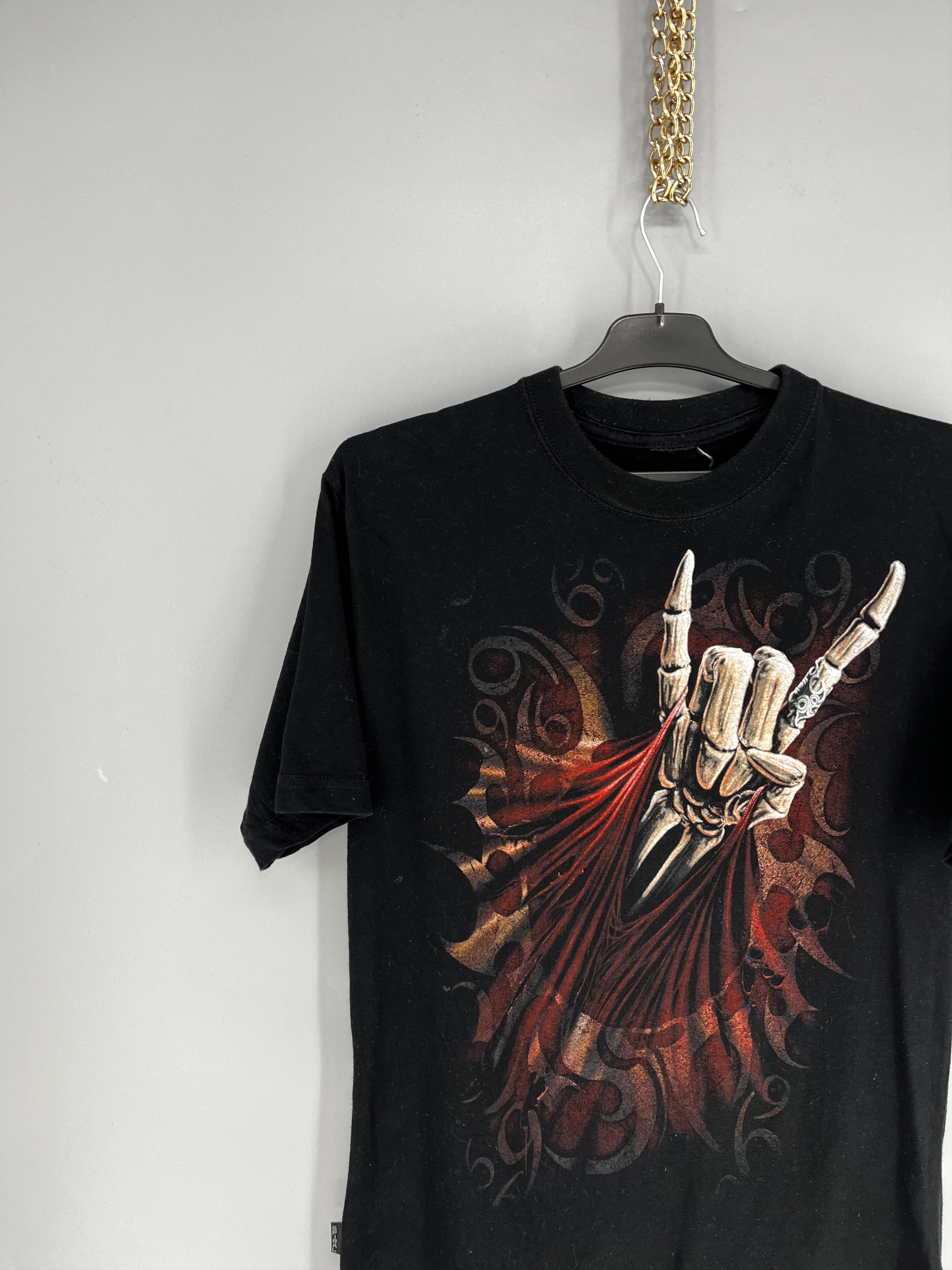 Band Tees VINTAGE GOTHIC SPIRAL SKULL Y2K GRUNGE PUNK ROCK Size US M / EU 48-50 / 2 - 4 Thumbnail