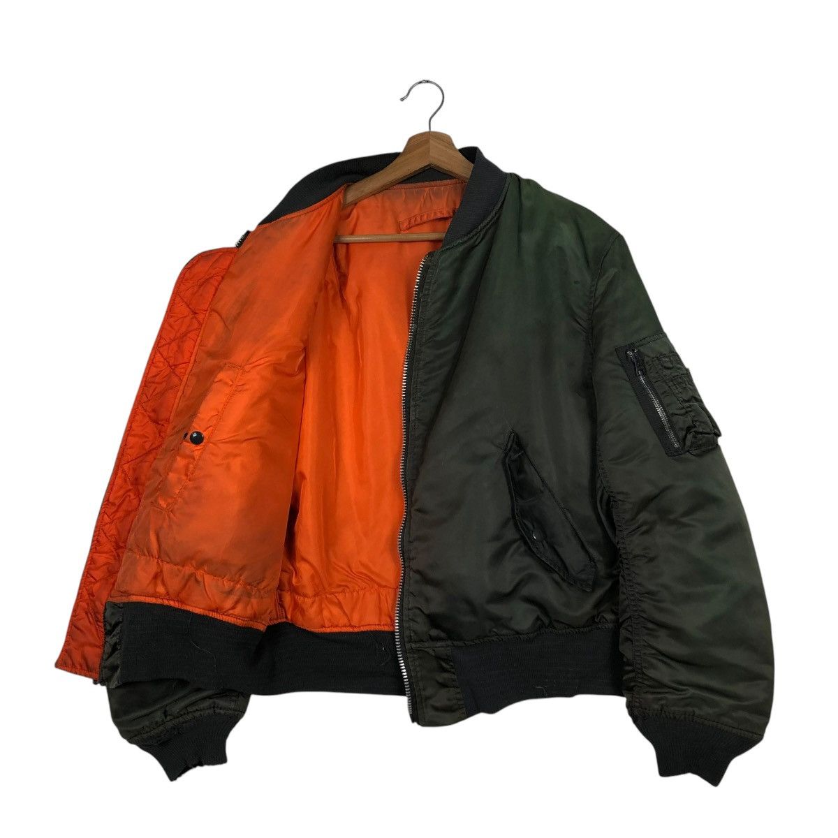 Vintage 🔥VTG REVERSIBLE MA-1 BOMBER JACKET ALPHA INDUSTRIES USA Size US L / EU 52-54 / 3 - 13 Thumbnail