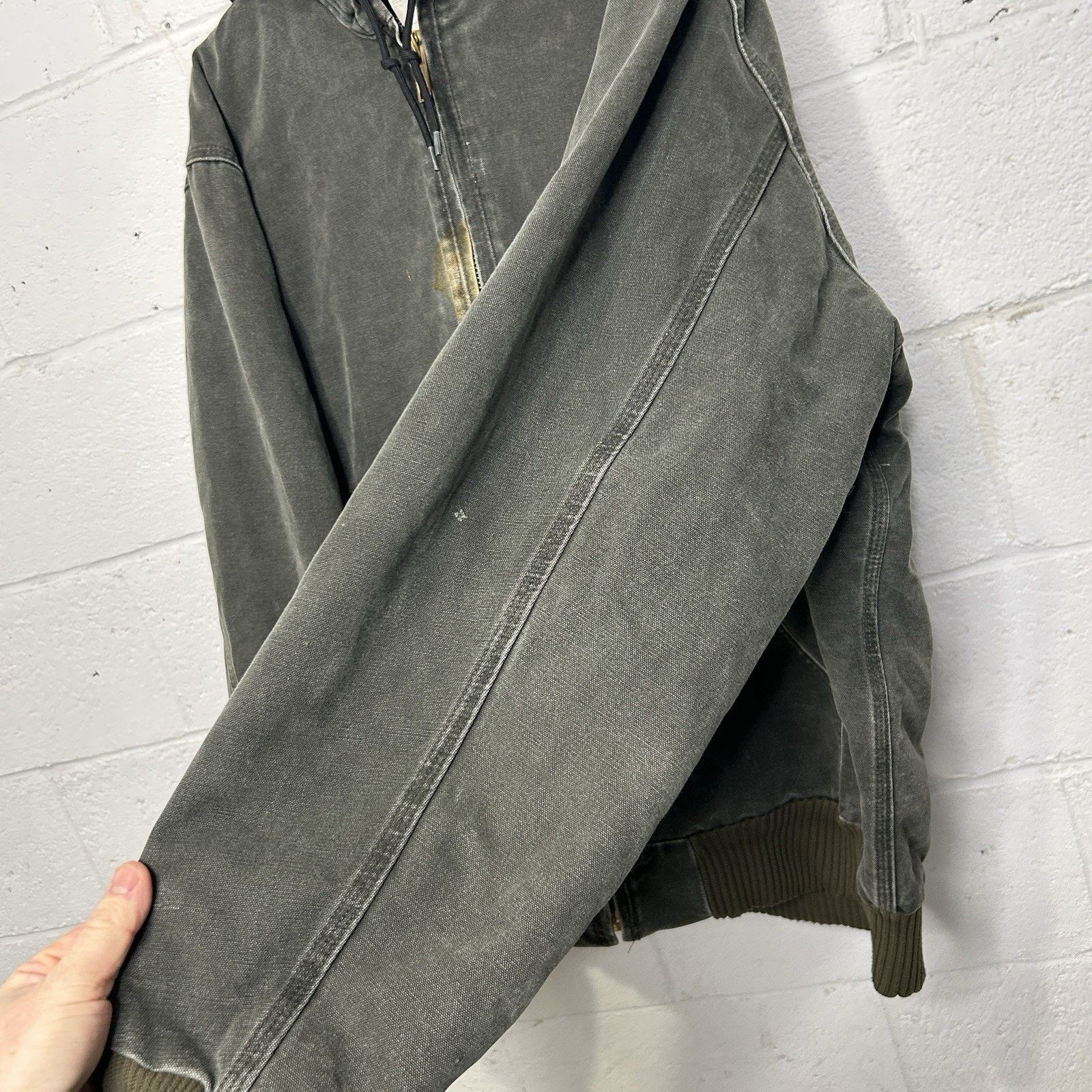 Carhartt Vintage Carhartt Quilted Hooded Active Jacket “Moss” J130 Size US XL / EU 56 / 4 - 7 Thumbnail
