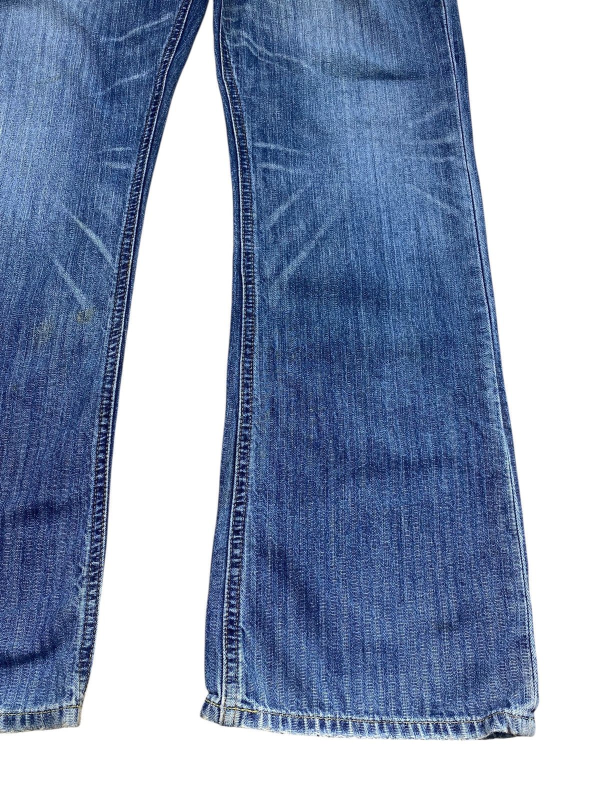 Wrangler Wrangler Brand Whiskers Blue Wash Style Bootcut Jeans Size US 32 / EU 48 - 6 Thumbnail