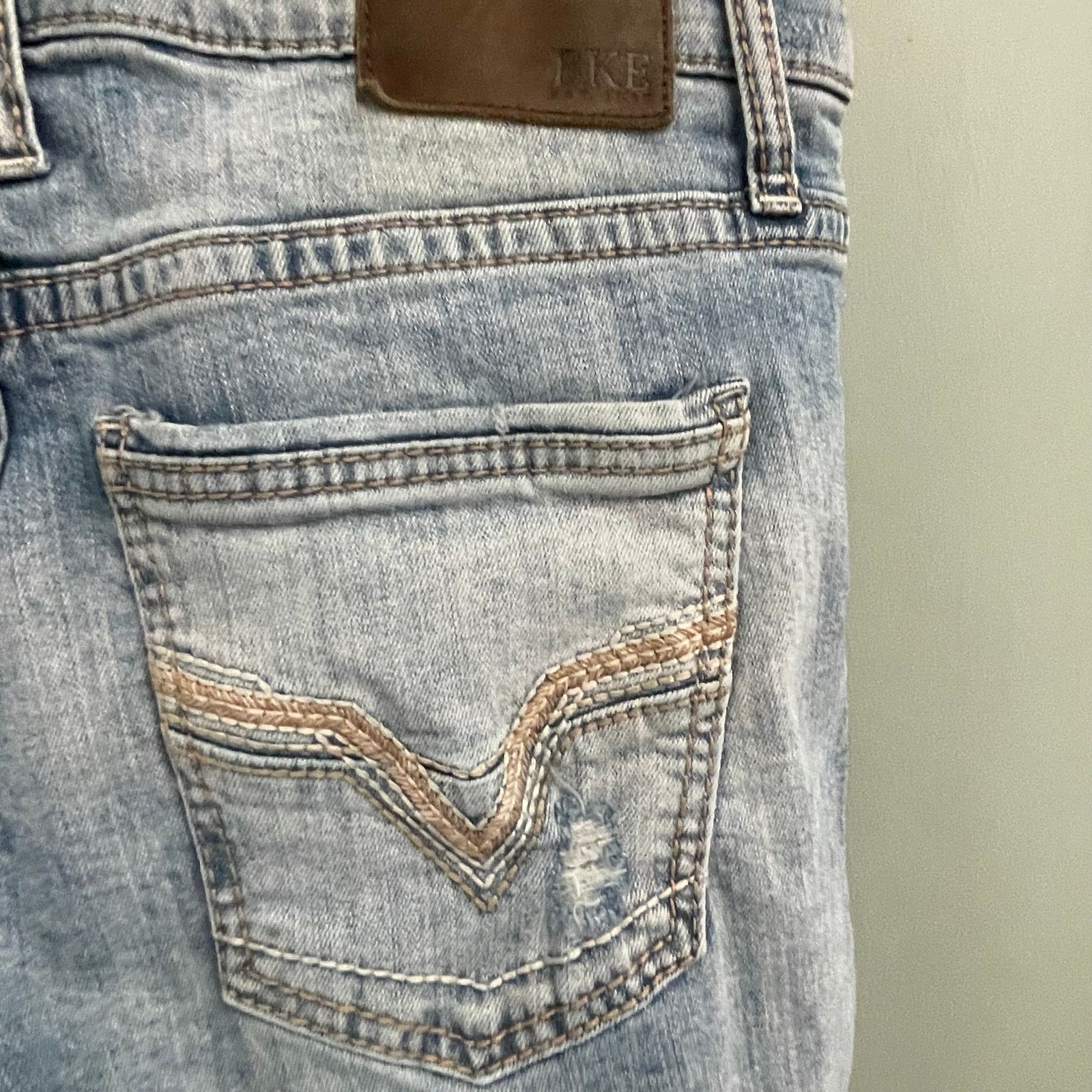 BKE BKE Jeans Jake Straight Distressed Size 33x30 Buckle Denim Size US 33 - 4 Thumbnail