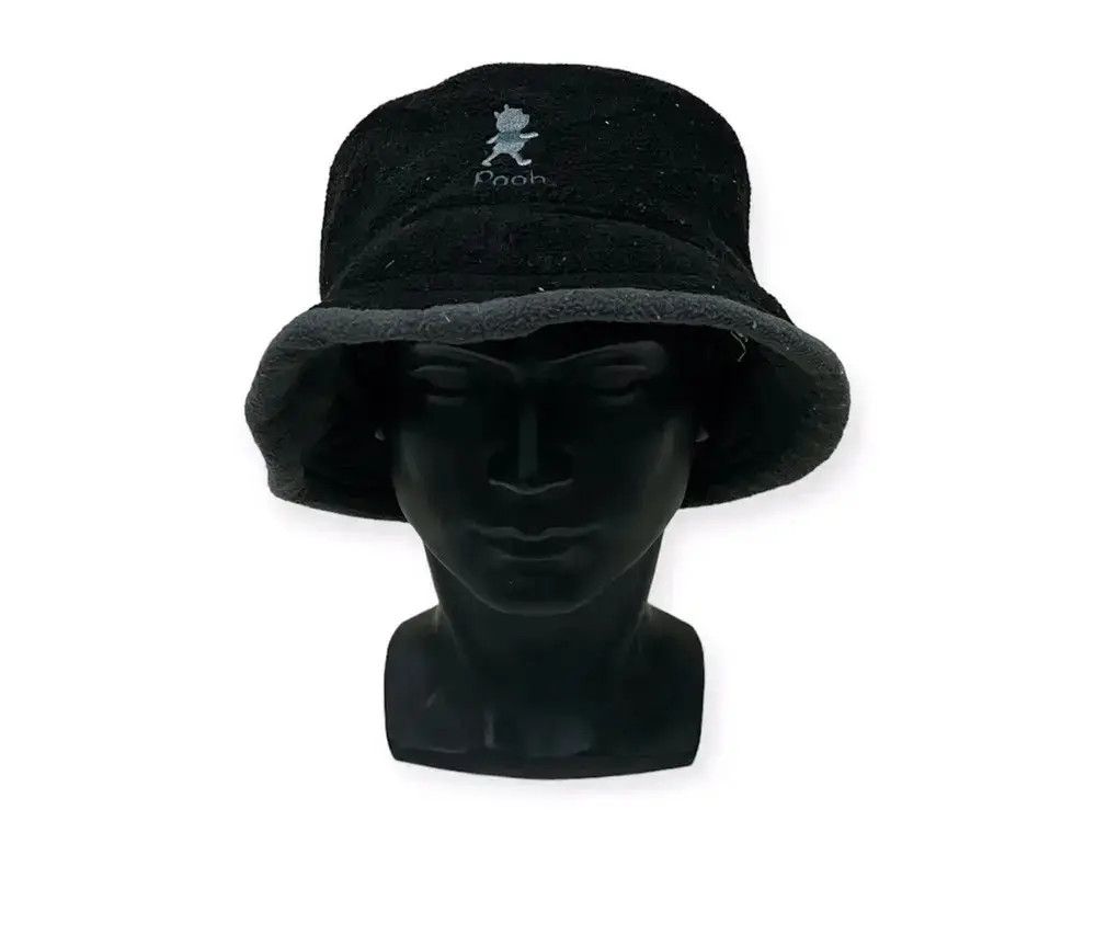 Cartoon Network × Disney × Vintage Disney The Pooh Small Logo Bucket Hat Size ONE SIZE - 1 Thumbnail