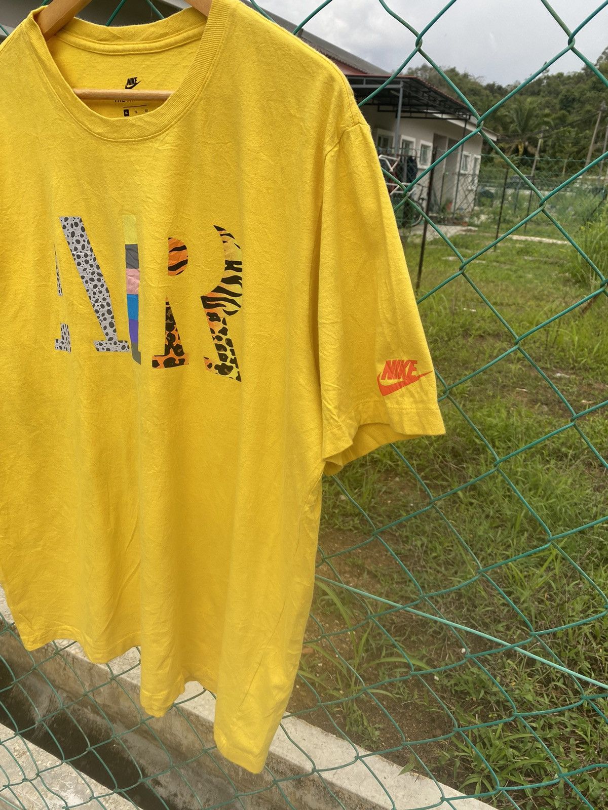 Nike The Nike Tee Air spellout tee Size US XL / EU 56 / 4 - 5 Thumbnail