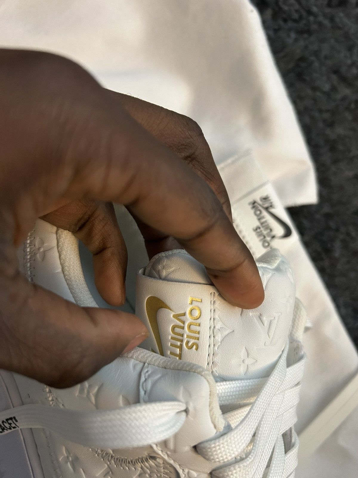 Louis Vuitton Louis Vuitton Nike White Monogram Low Top Air Force 1 Size US 9 / EU 42 - 14 Thumbnail