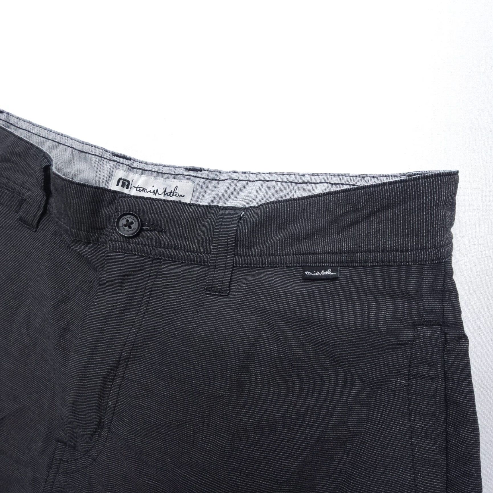 TravisMathew Travis Mathew Chino Shorts Mens 30 x 9 Black / Gray Stretch Light Golf Hybrid Shirt? Size US 30 / EU 46 - 3 Thumbnail