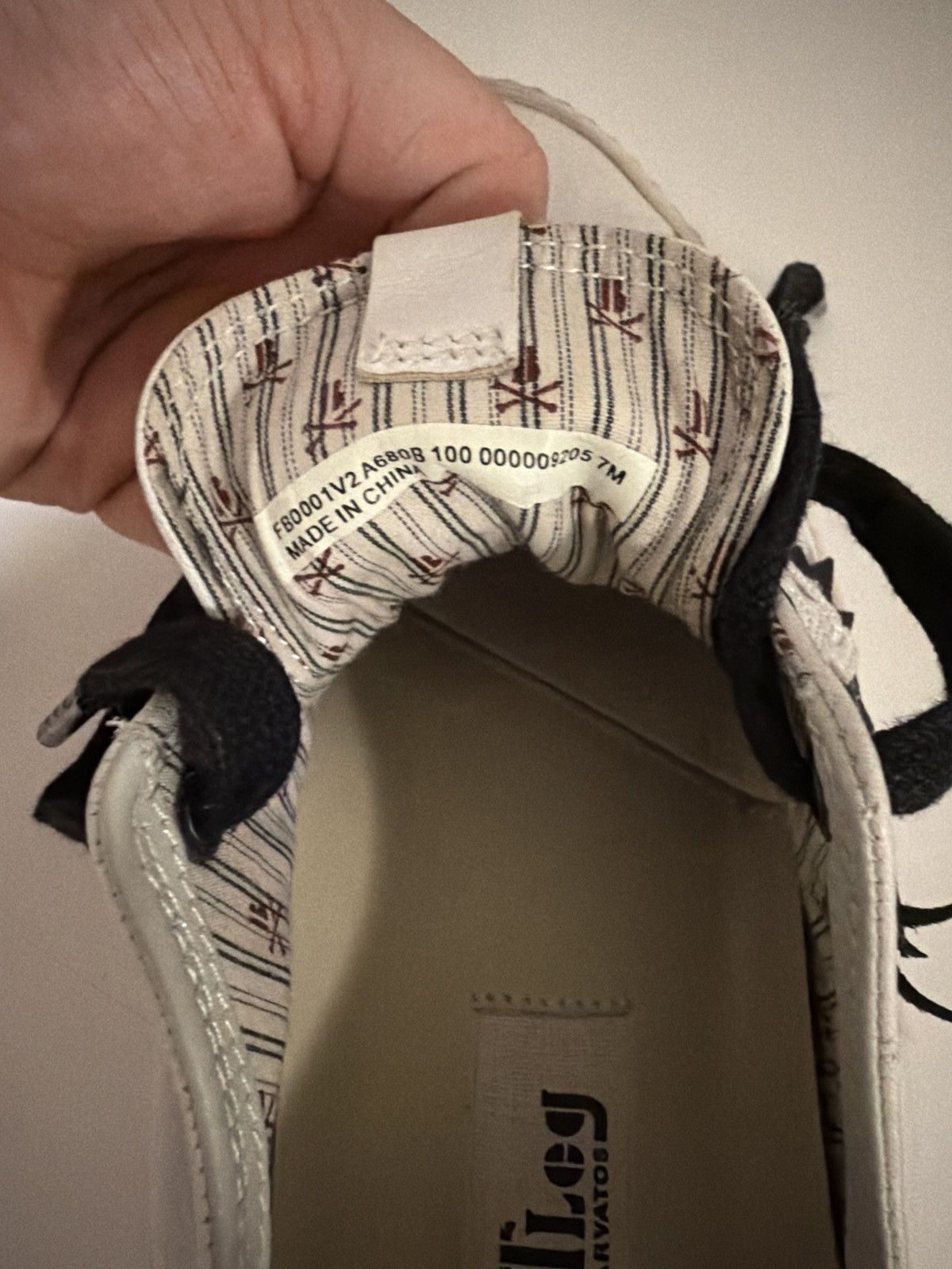 John Varvatos John Varvatos white vintage sneakers Size US 7 / EU 40 - 4 Thumbnail
