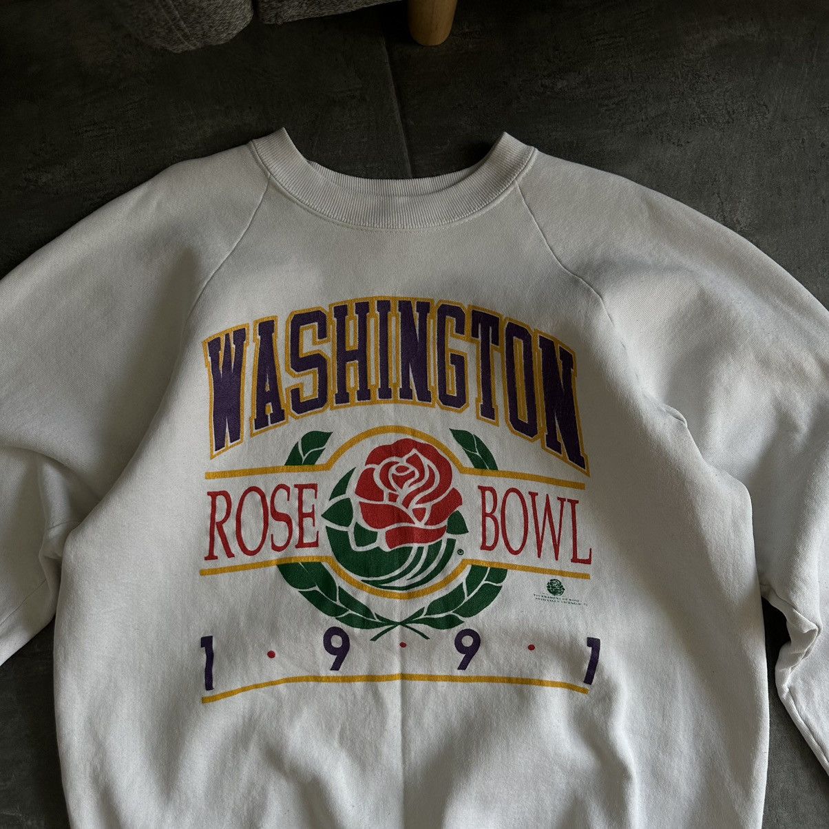 Antique Rivet Vintage Washington Rose Bowl Sweatshirt 1991 Big Logo Y2K Size US M / EU 48-50 / 2 - 8 Thumbnail