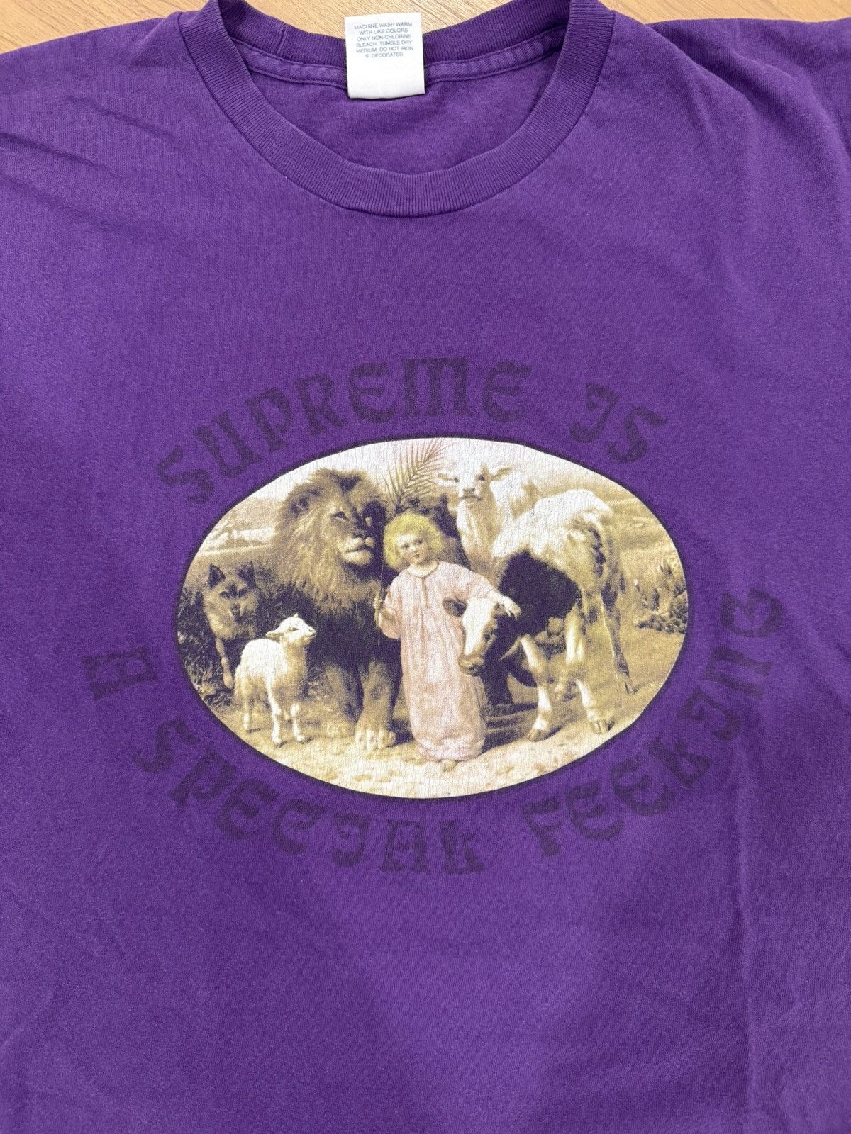 Supreme Supreme “Supreme Is A Special Feeling” Tee Size US L / EU 52-54 / 3 - 3 Thumbnail