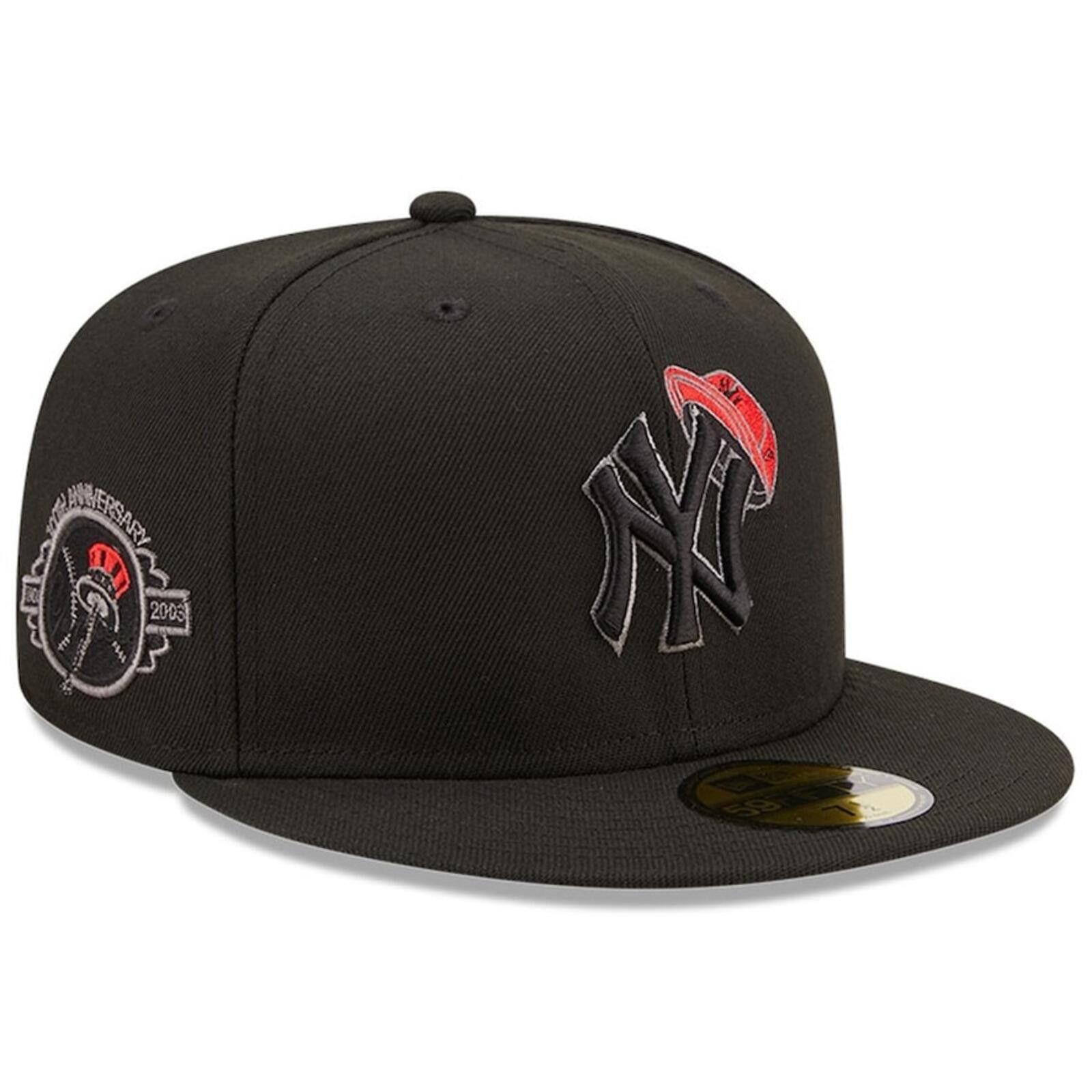 New Era New Era New York Yankees Black Side Patch 59FIFTY 7 1/2 Size ONE SIZE - 1 Thumbnail