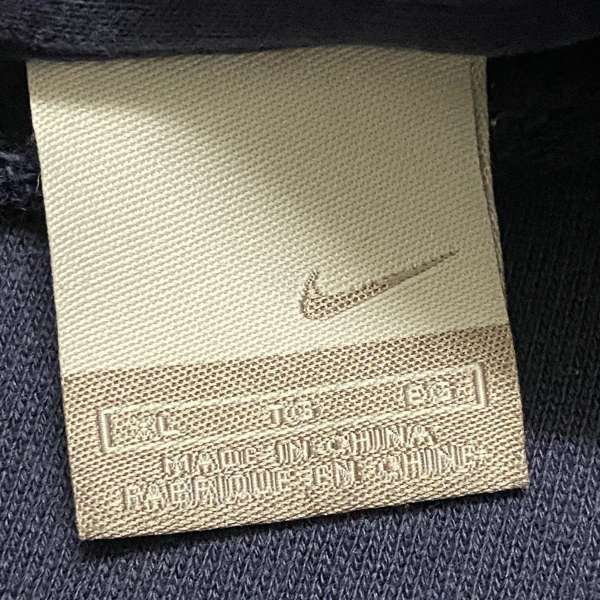 Nike × Nike ACG × Vintage Vintage Y2K Nike Swoosh Crewneck Sweatshirt Size US XL / EU 56 / 4 - 4 Thumbnail