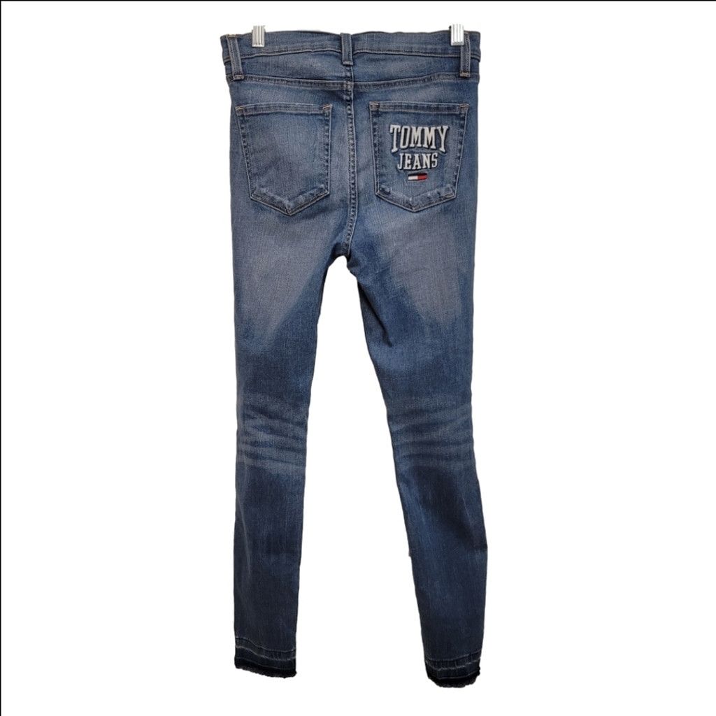Tommy Hilfiger Tommy Hilfiger High Rise Straight Leg Skinny Jean Jegging Size 26" / US 2 / IT 38 - 1 Thumbnail