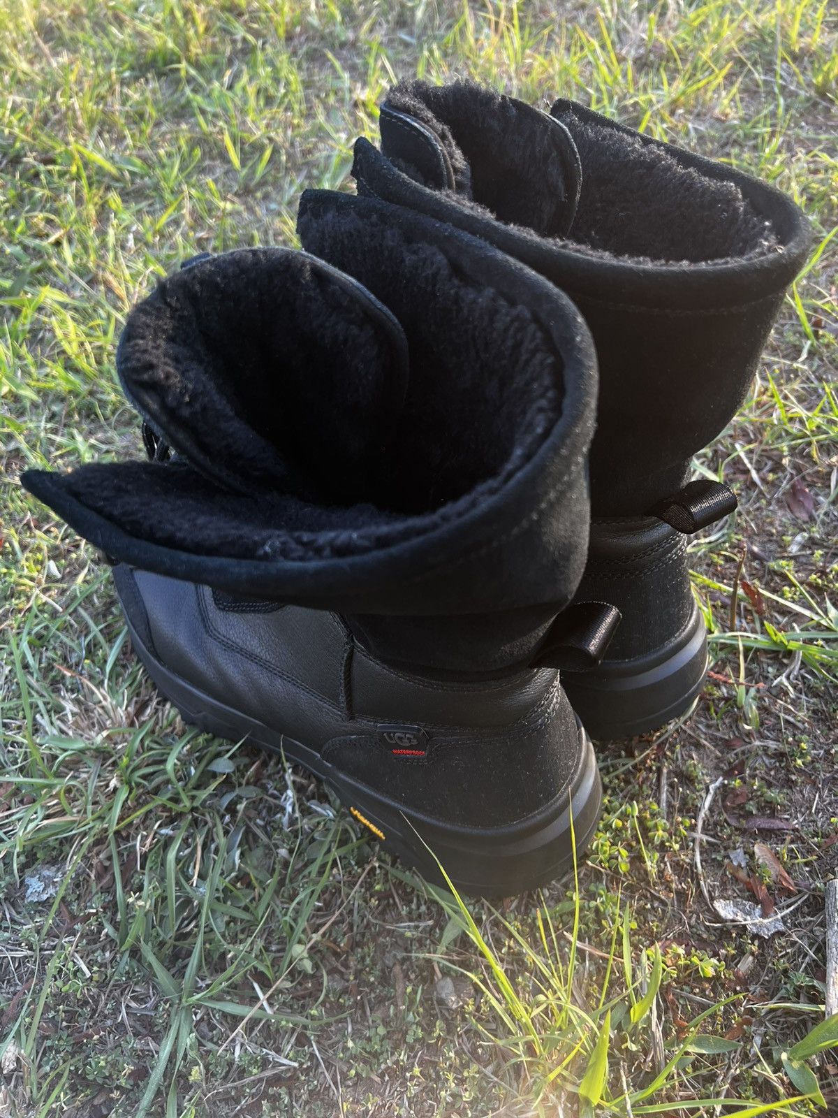Ugg CLEAN UGG size 11.5 Mens Adirondack XXV Black Boots Size US 11.5 / EU 44-45 - 8 Thumbnail