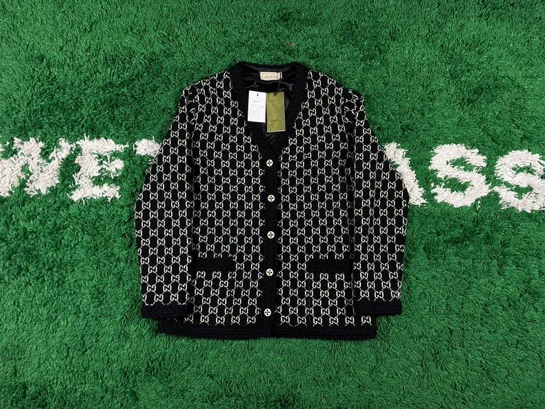 Gucci Gucci Patterned Cashmere Cardigan Size M - dmc Size US M / EU 48-50 / 2 - 1 Thumbnail