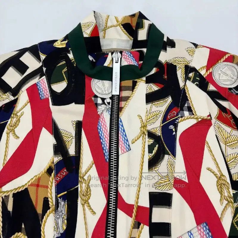 Burberry Burberry Summer Multicolor Silk T-Shirt. Size M / US 6-8 / IT 42-44 - 3 Thumbnail