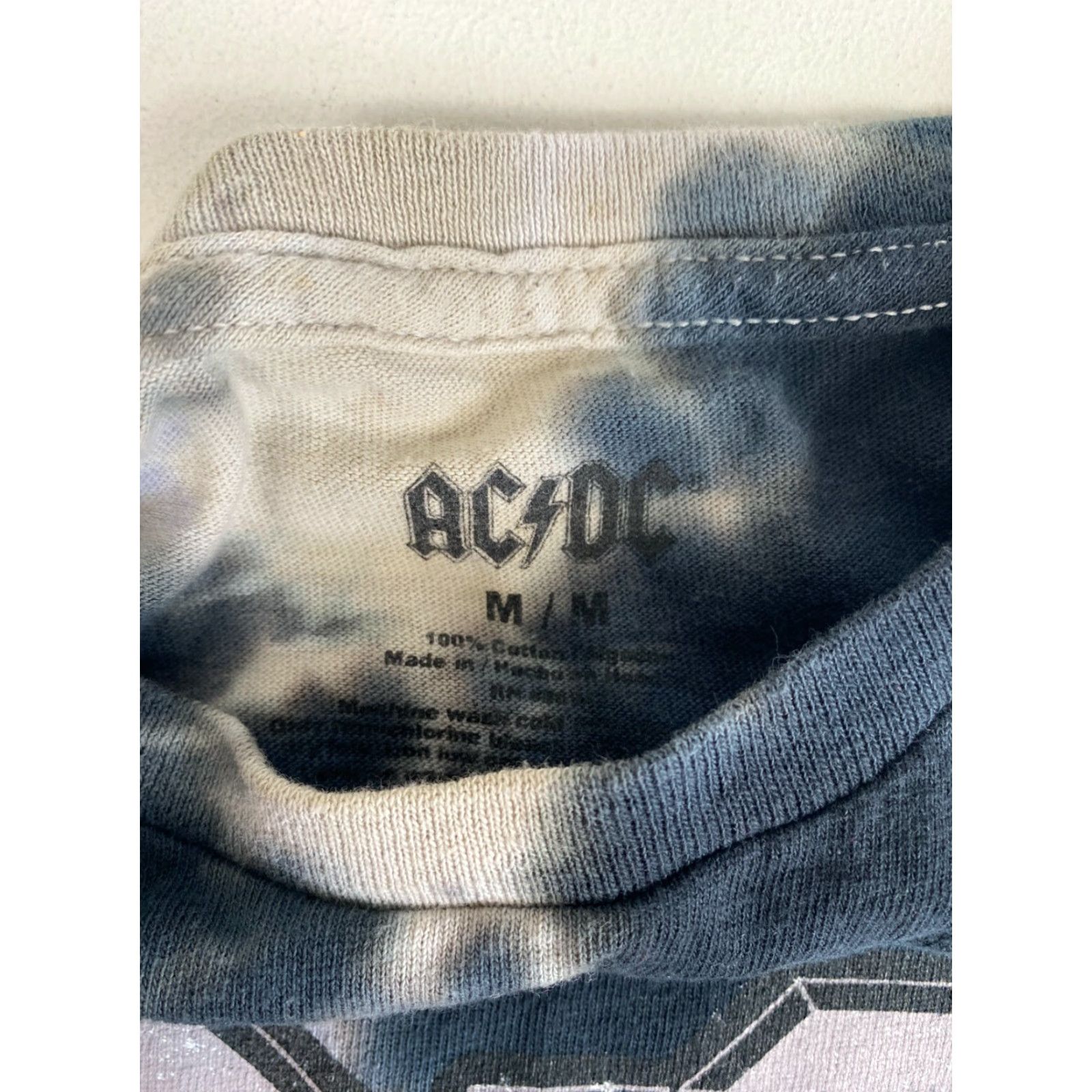 Vintage AC/DC Highway to Hell 1979 Tour T-Shirt Tie Dye Sz M Mens Rock Band T-shirt Size US M / EU 48-50 / 2 - 4 Thumbnail