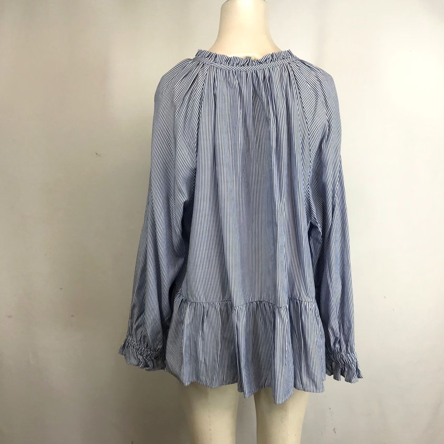 Loft LOFT Striped Tie Neck Blouse Women's Long Sleeve Ruffle Cuff Peplum Top L Size L / US 10 / IT 46 - 5 Thumbnail