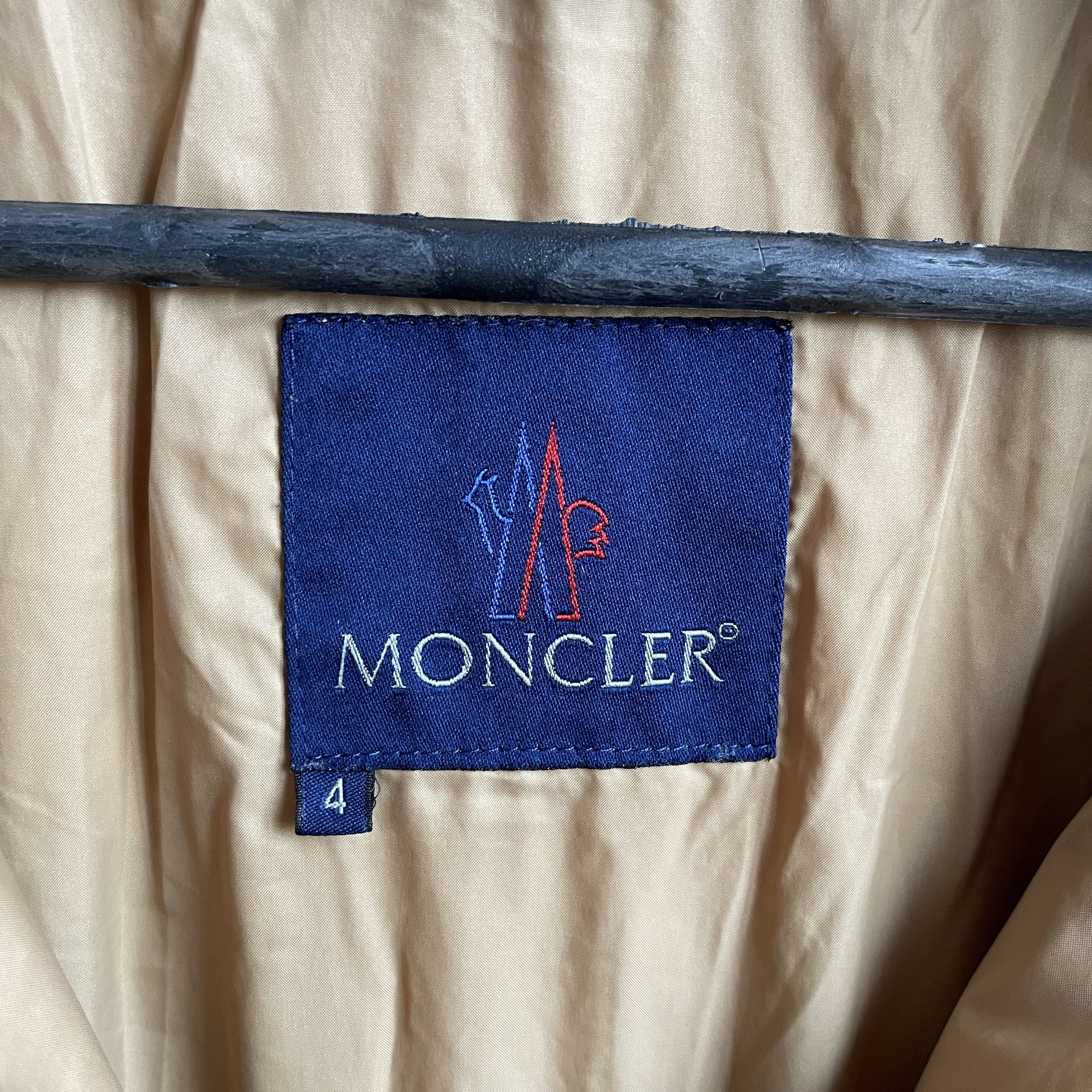 Moncler Moncler Womens Vintage 90's Long Puffer Jacket Size 4 Size XL / US 12-14 / IT 48-50 - 13 Thumbnail