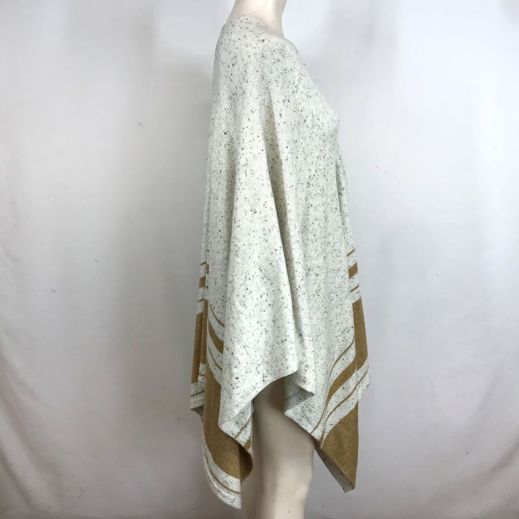 Soft Surroundings SOFT SURROUNDINGS WOMEN'S ONE SIZE TAN OPEN FRONT PONCHO SHAWL WRAP CARDIGAN Size ONE SIZE - 4 Thumbnail