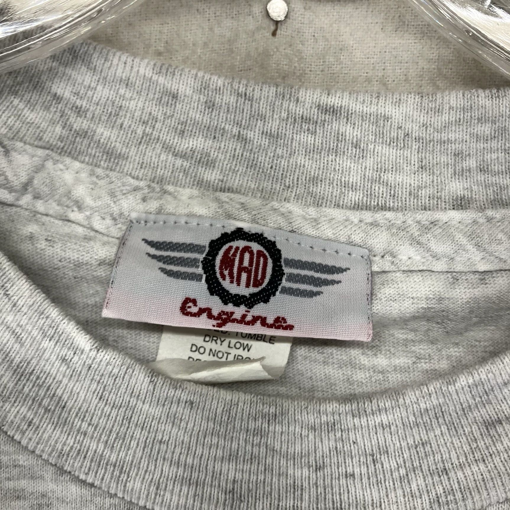 Mad Engine VINTAGE Mad Engine Surf Team T Shirt Adult Large Gray 80s 90s Retro Island Pacific Beach USA Mens Womens Size US L / EU 52-54 / 3 - 4 Thumbnail