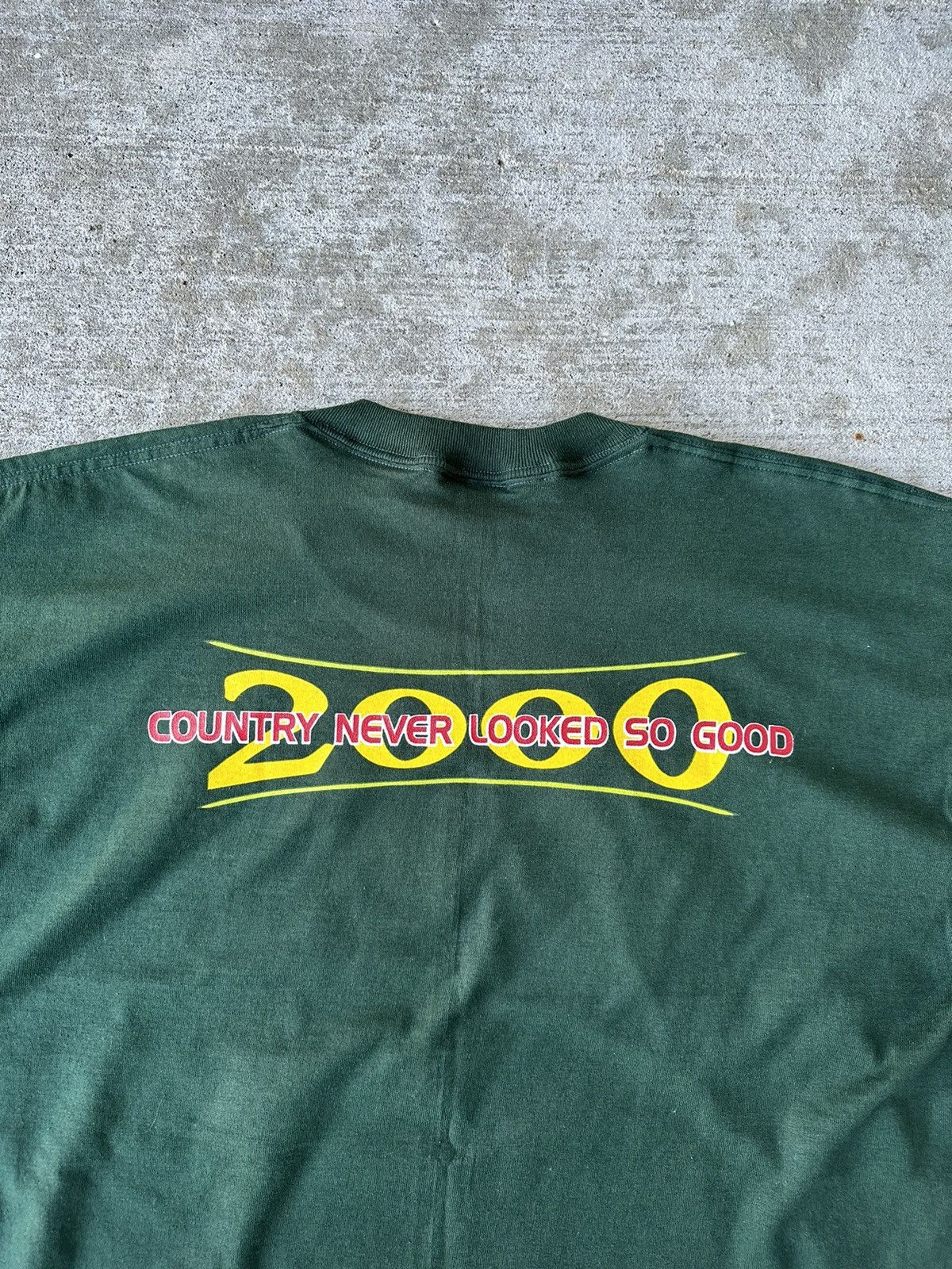 Fruit Of The Loom × Vintage “Y2K Country” Graphic Print Tee Shirt Size US XL / EU 56 / 4 - 8 Thumbnail