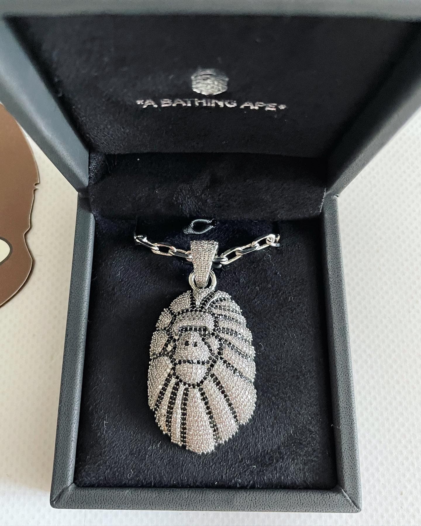 Bape BAPE APE HEAD CRYSTAL STONE NECKLACE (Edition of 100) Size ONE SIZE - 4 Thumbnail