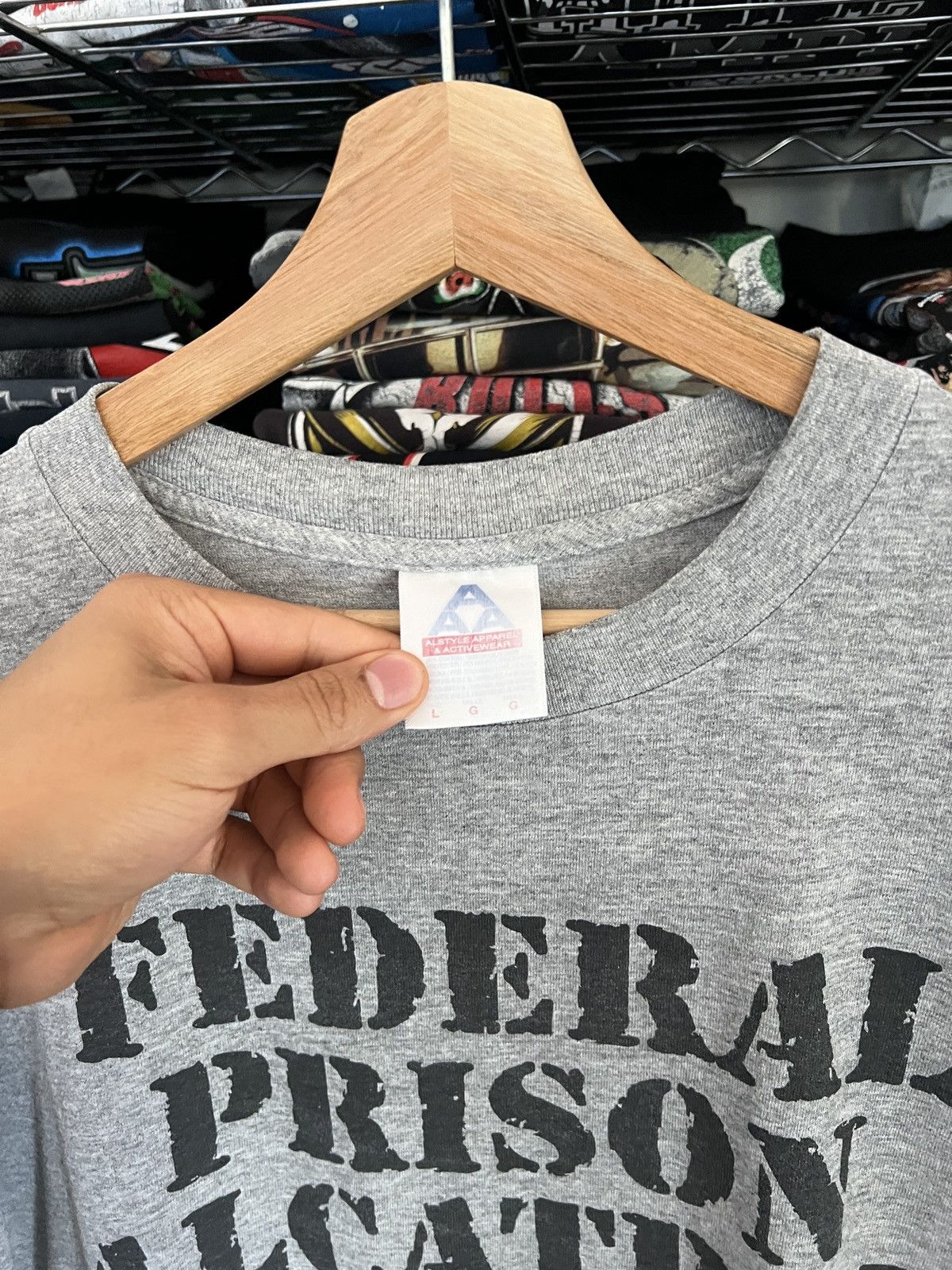 Alstyle 90s Federal Prision Alcatraz Tee Size US L / EU 52-54 / 3 - 3 Thumbnail