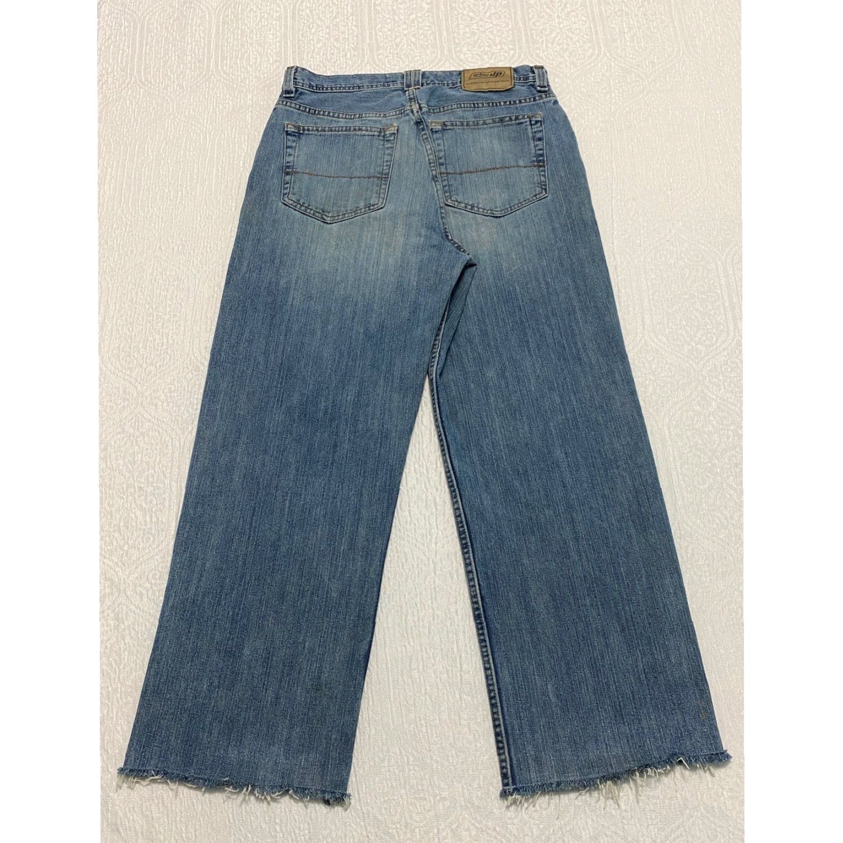 Vintage VINTAGE Urban Pipeline Jeans Men's 32×27 Distressed Raw Hem Relaxed Wide Leg Whiskers Size US 32 / EU 48 - 2 Thumbnail