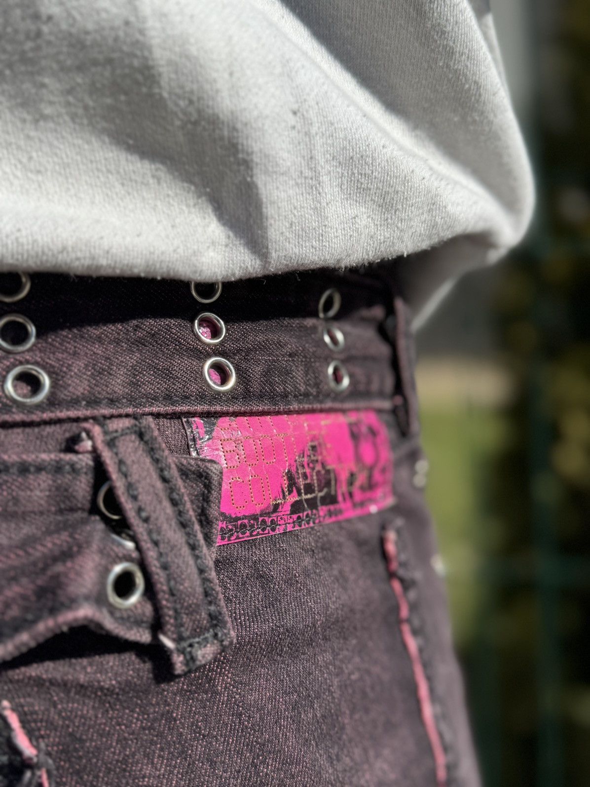 Cheap Monday Cheap Monday AntiLow Waist Baggy Jeans Pink Purple Size 27" / US 4 / IT 40 - 5 Thumbnail