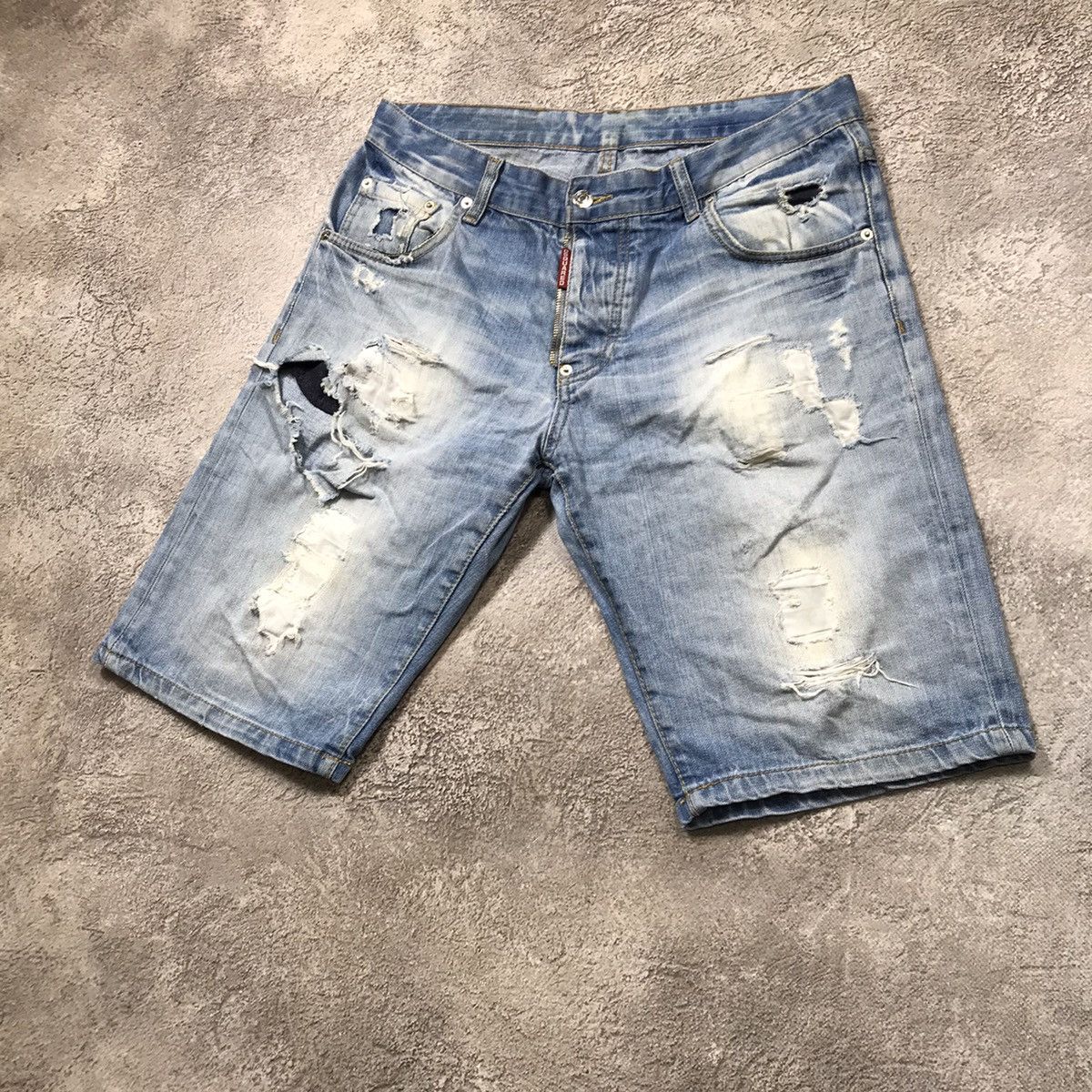 Vintage Vintage Dsquared2 Thrashed Distressed Shorts Y2K Skate 34 Size US 34 / EU 50 - 2 Thumbnail
