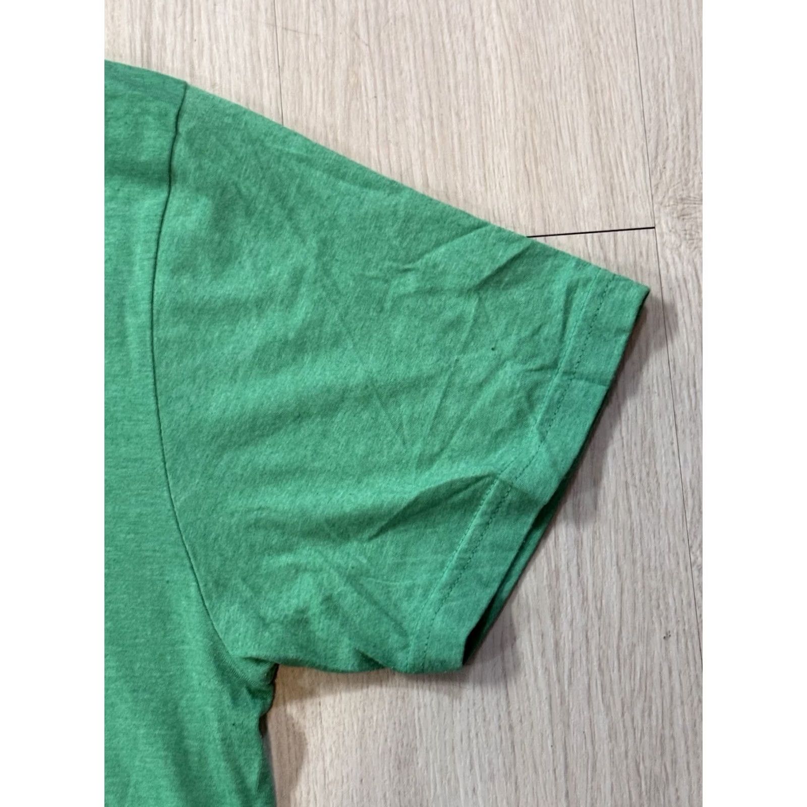 Gildan VINTAGE Ween I Gots A Weasel By Steven Rhodes 2022 Tour Shirt XL Dean Gene Boognish Shirt Men's Green 2020s Graphic Print Limited Edition Gildan Size US XL / EU 56 / 4 - 6 Thumbnail