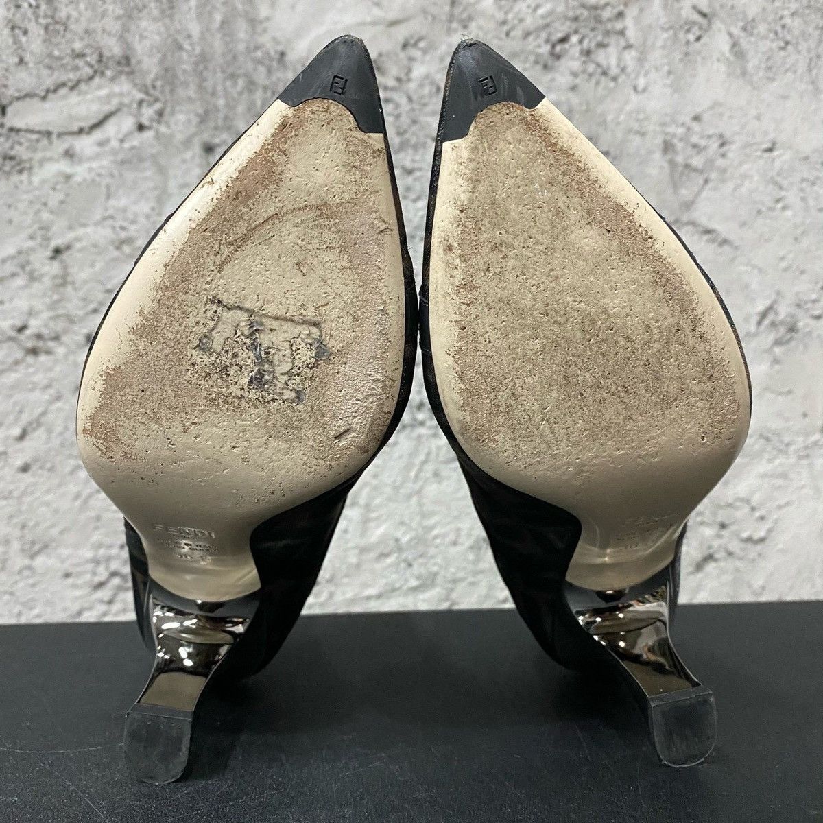 Fendi Fendi Zucca mesh Colibri pointed toe ankle boot Size US 6 / IT 36 - 8 Thumbnail
