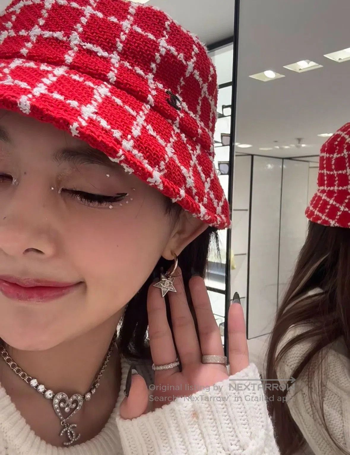Chanel Chanel Red Plaid Tweed Bucket Hat. Size ONE SIZE - 8 Thumbnail