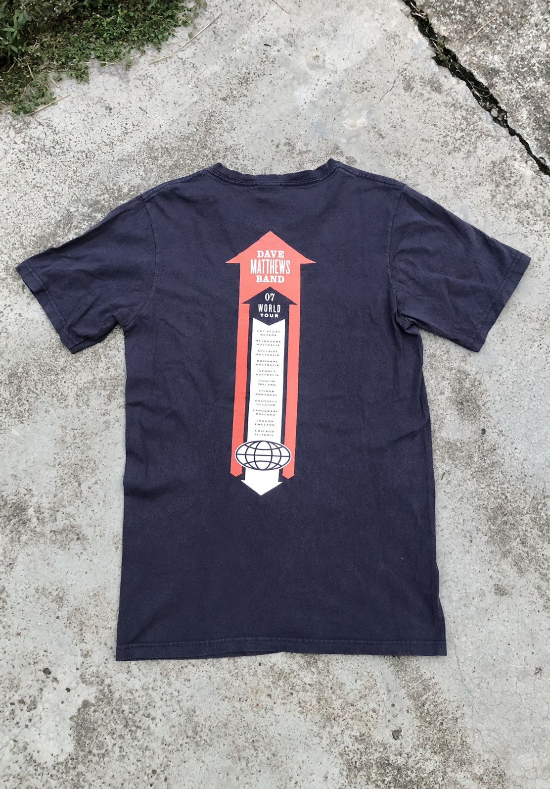 Band Tees VINTAGE DAVE MATTHEWS BAND WORLD TOUR Size US S / EU 44-46 / 1 - 4 Thumbnail