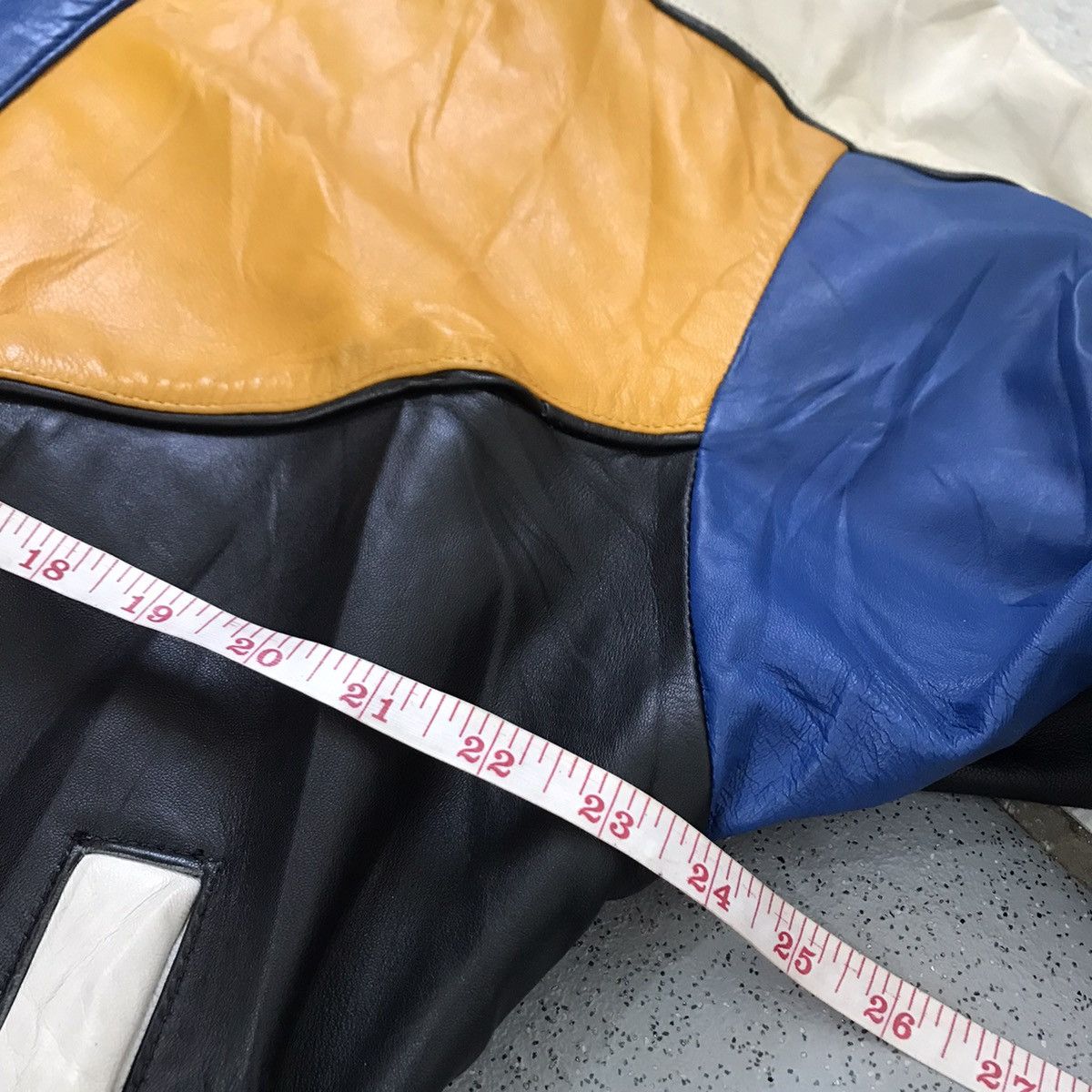 BMW × Vintage Vintage BMW BLOCK COLOUR GENUINE LEATHER JACKET Size US M / EU 48-50 / 2 - 7 Thumbnail