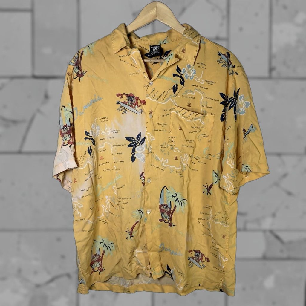 Vintage VINTAGE Warner Bros Tazmanian Devil RAYON Hawaiian Shirt Mens M Yellow Short Sleeve Button-Up Size US M / EU 48-50 / 2 - 1 Thumbnail