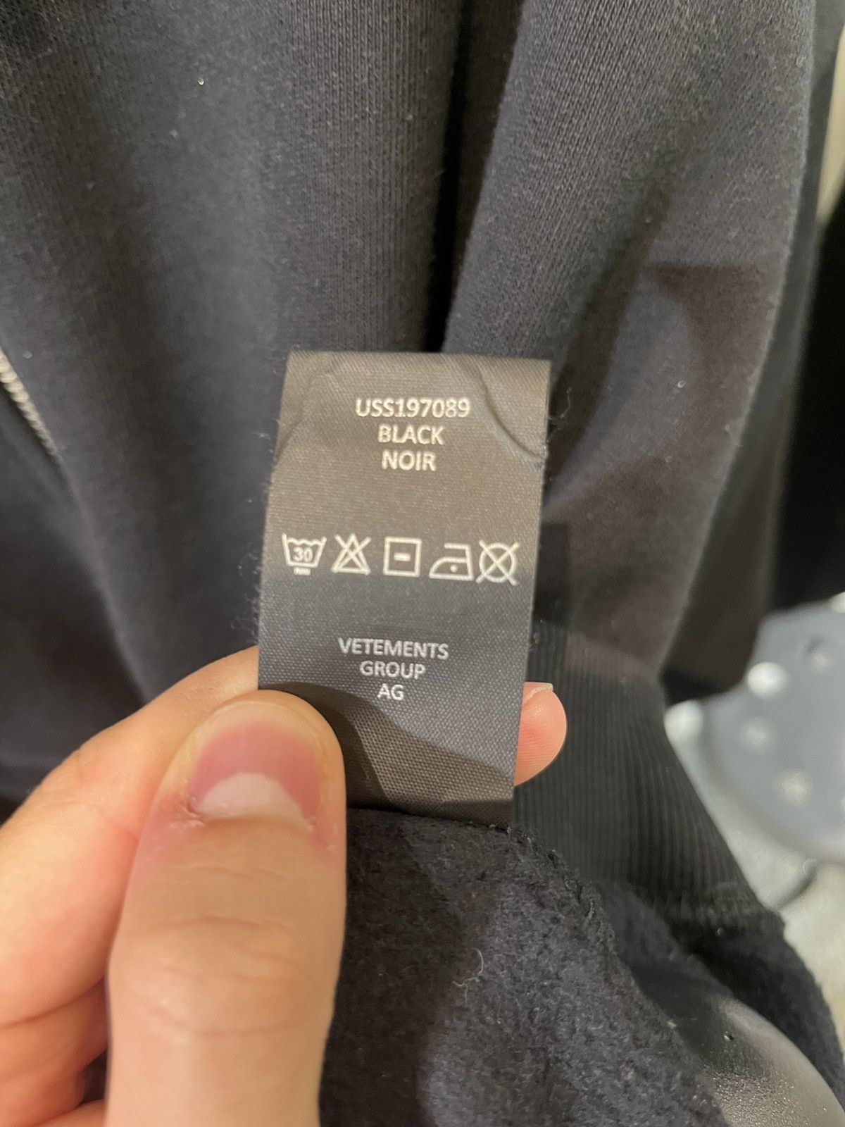 Vetements Vetements 2019 10 Years Zip Up Size US XL / EU 56 / 4 - 6 Thumbnail