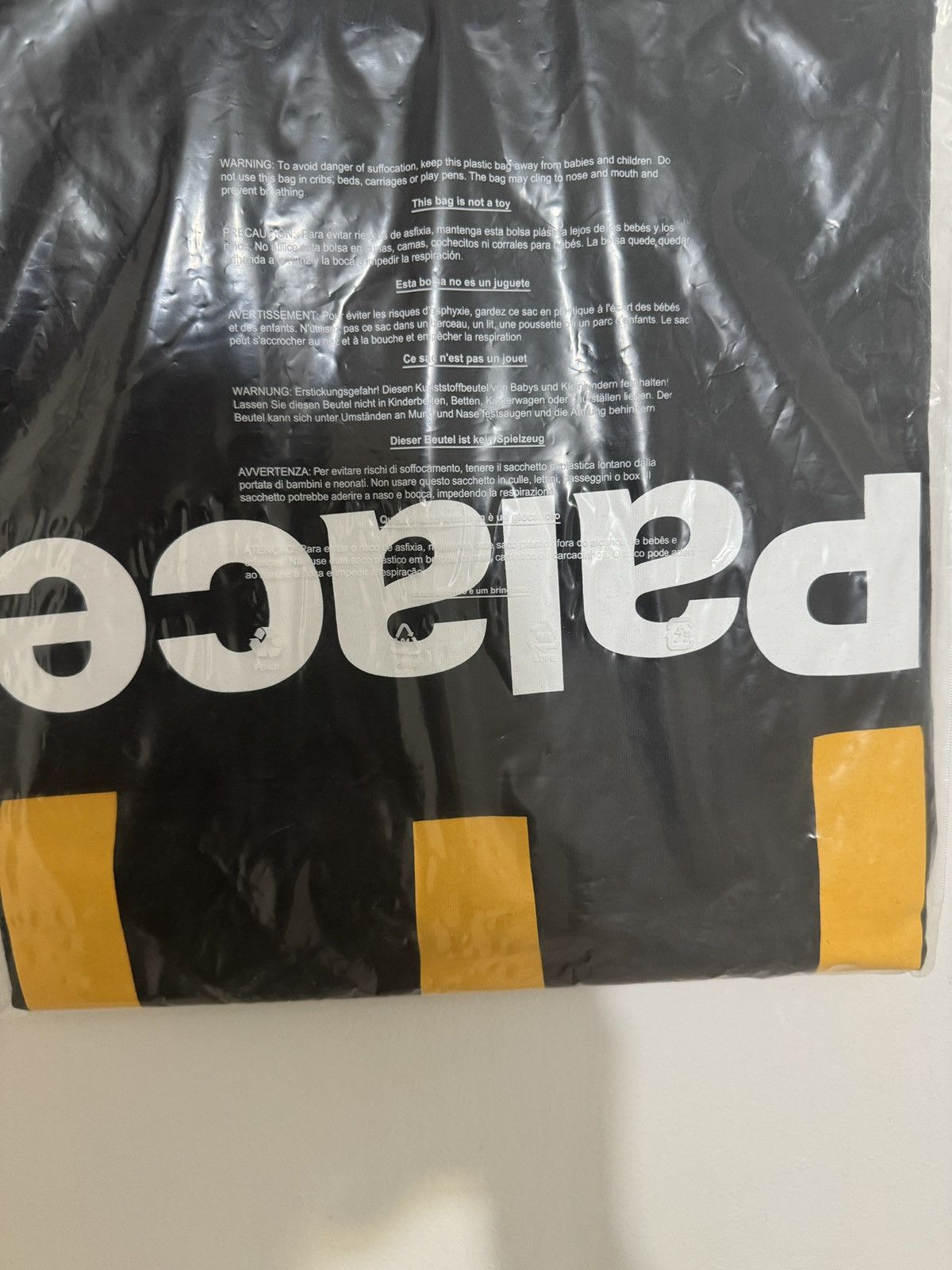 Palace × Vintage Palace X McDonald’s Logo Black Shirt Brand New In Bag Size M Size US M / EU 48-50 / 2 - 2 Thumbnail